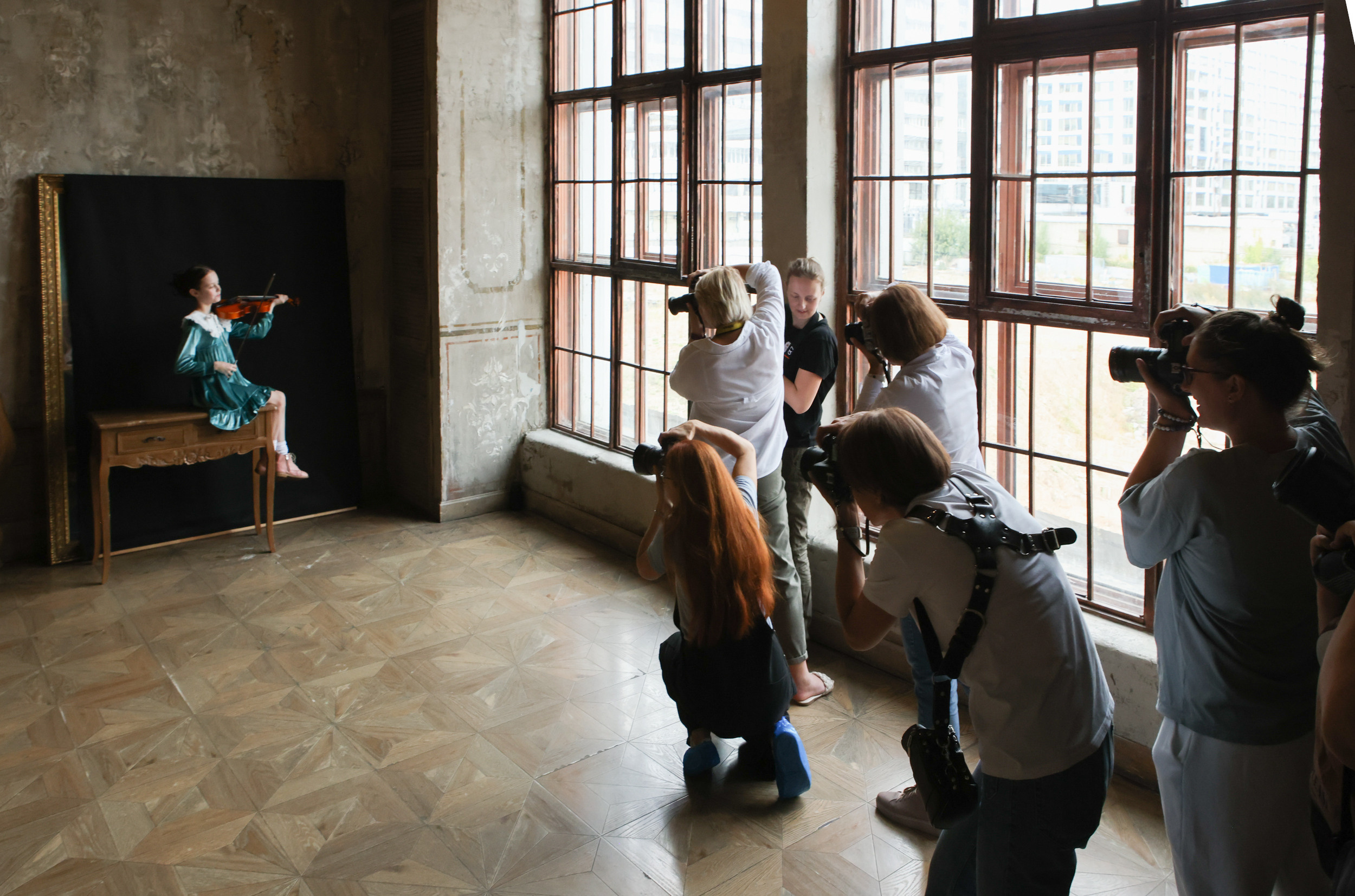 Воркшоп школы Анны Крауклис. Репортажный, архитектурный, театральный и файн-арт фотограф Лена Мельникова в Москве