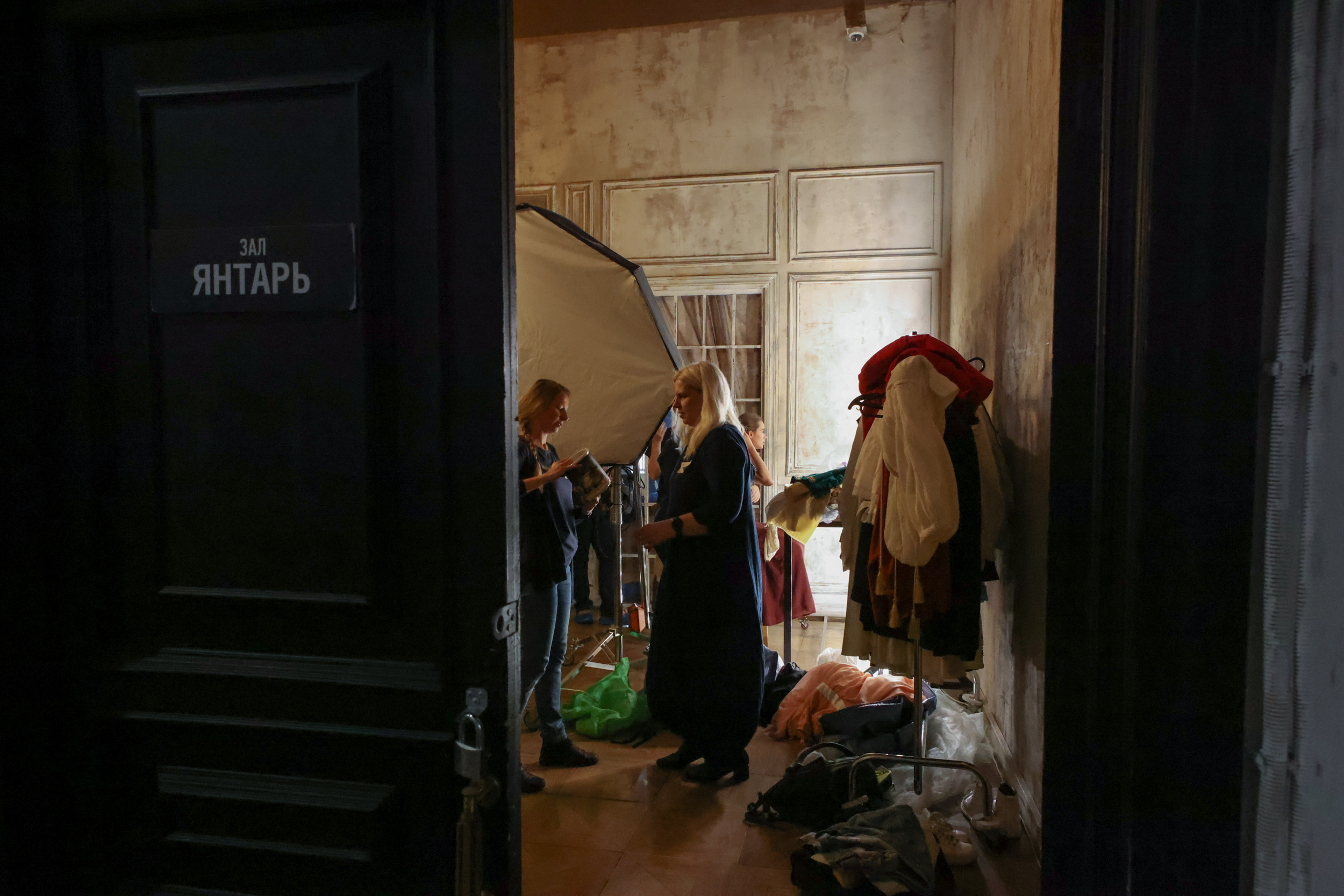 Воркшоп школы Анны Крауклис. Репортажный, архитектурный, театральный и файн-арт фотограф Лена Мельникова в Москве