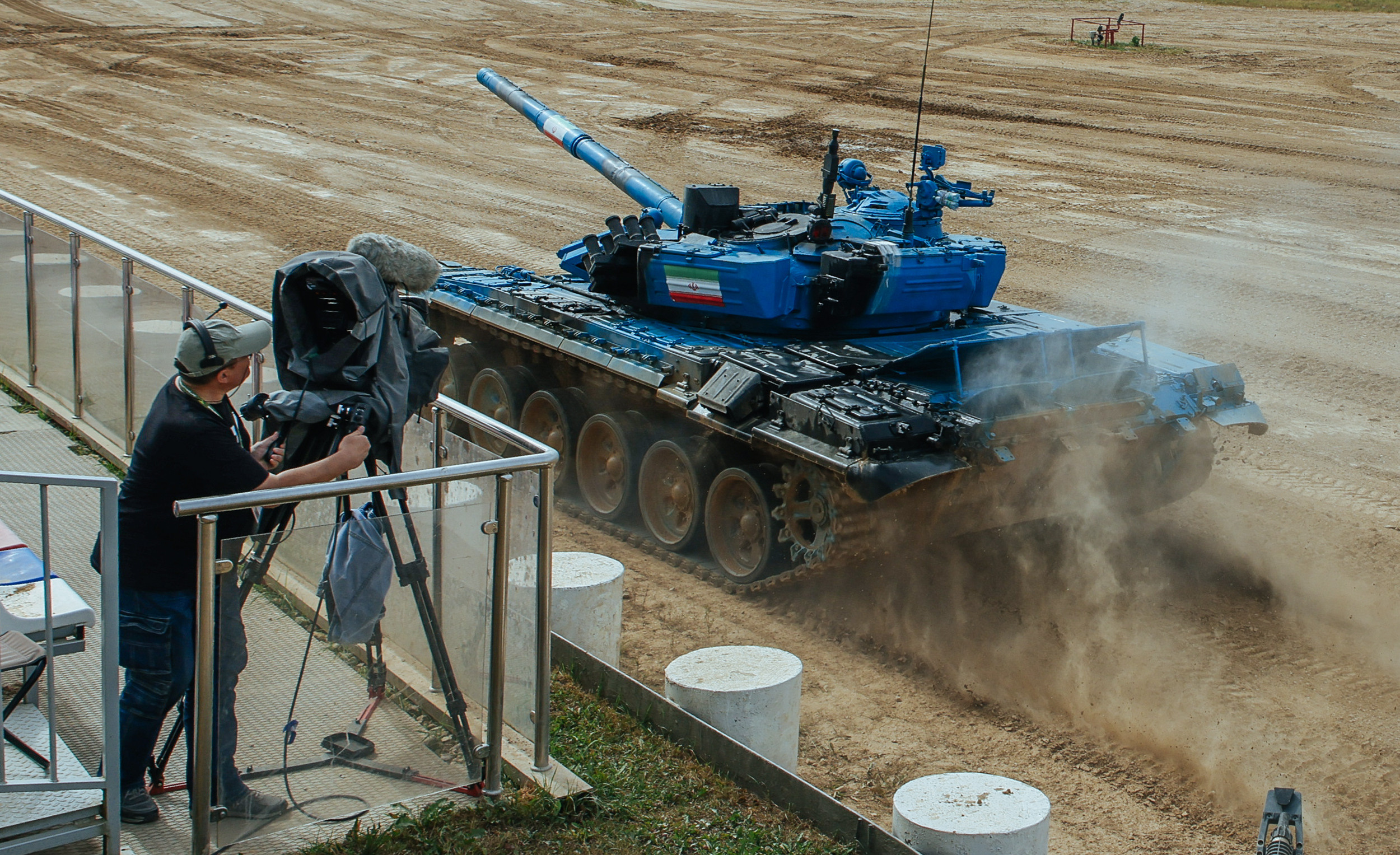 ARMY2022. Репортажный, архитектурный, театральный и файн-арт фотограф Лена Мельникова в Москве