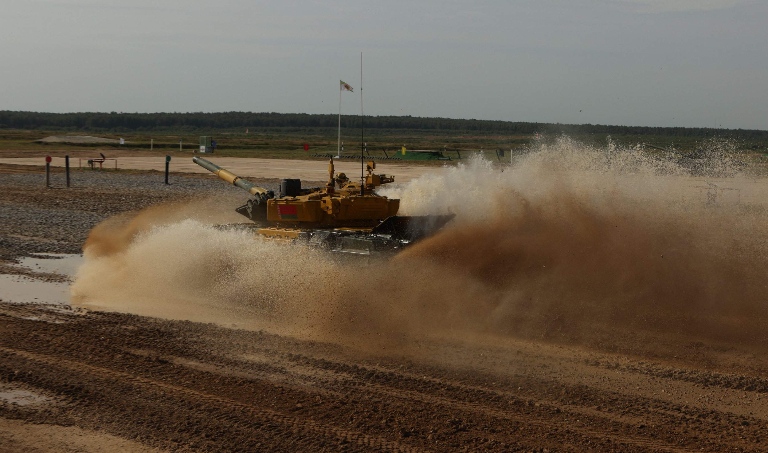 ARMY2022. Репортажный, архитектурный, театральный и файн-арт фотограф Лена Мельникова в Москве