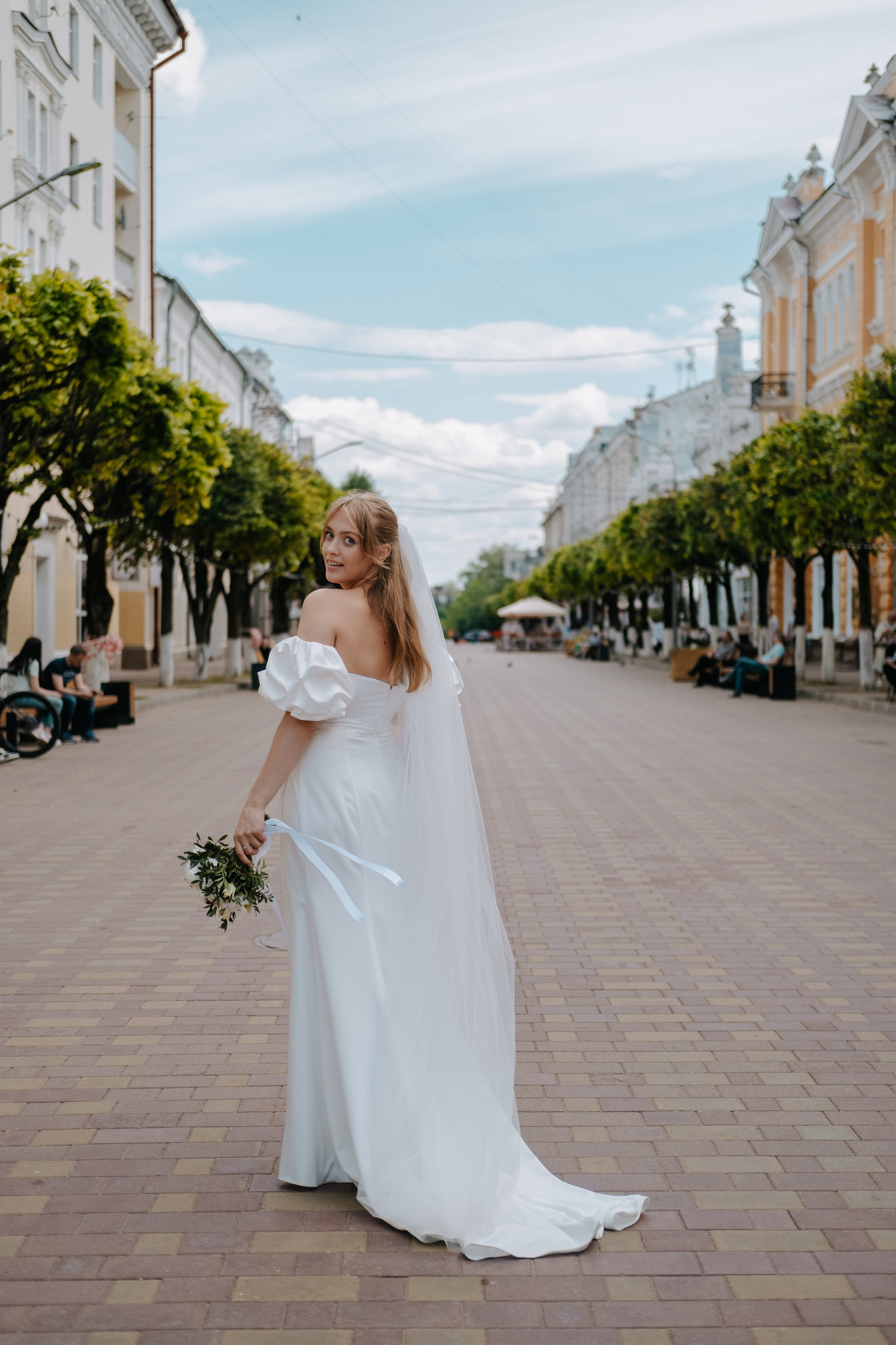 Побежали через фонтан?. Фотограф Москва, Смоленск