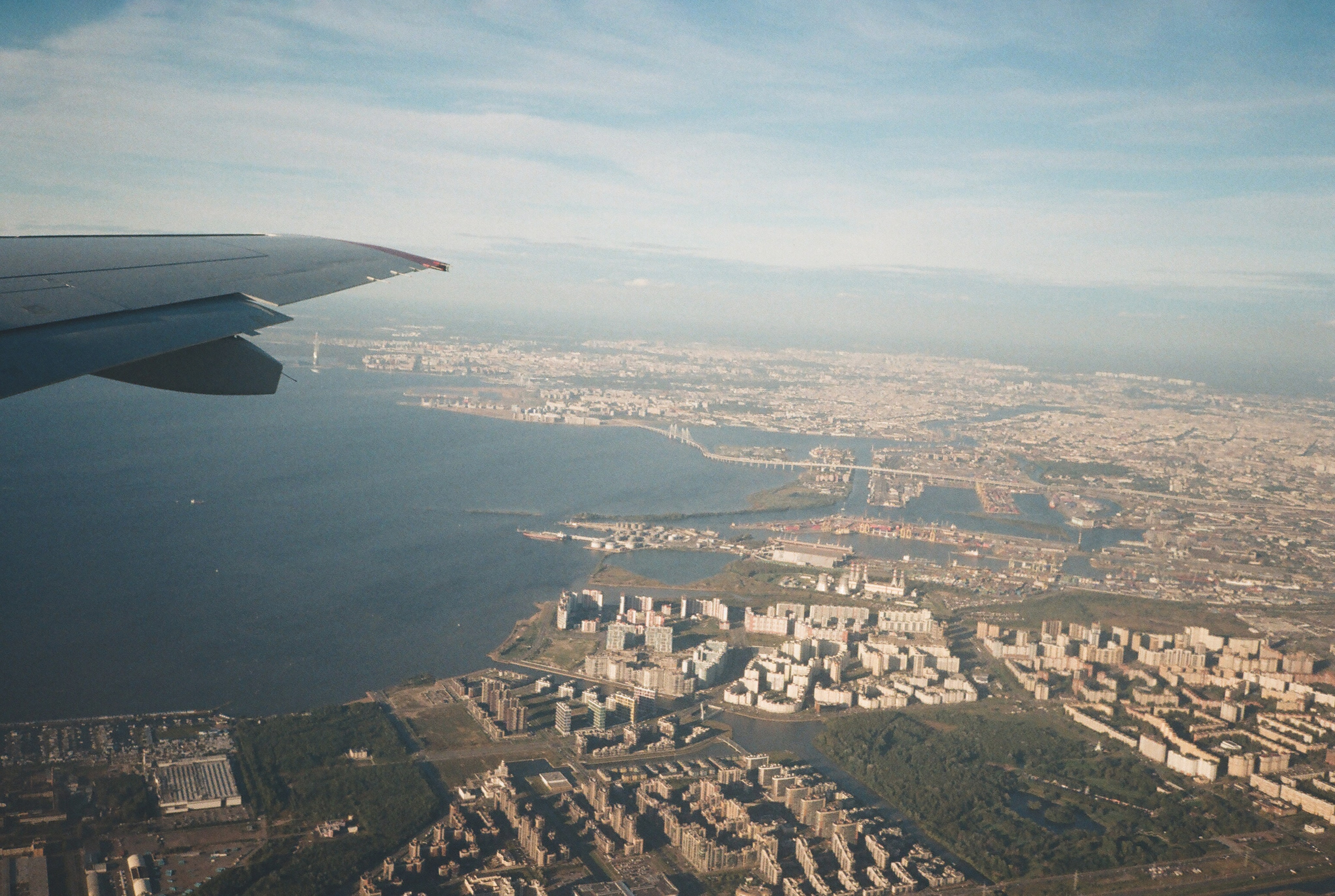Фотографии цветные. Свадебный и семейный пленочный фотограф в Петербурге Истомина Ирина