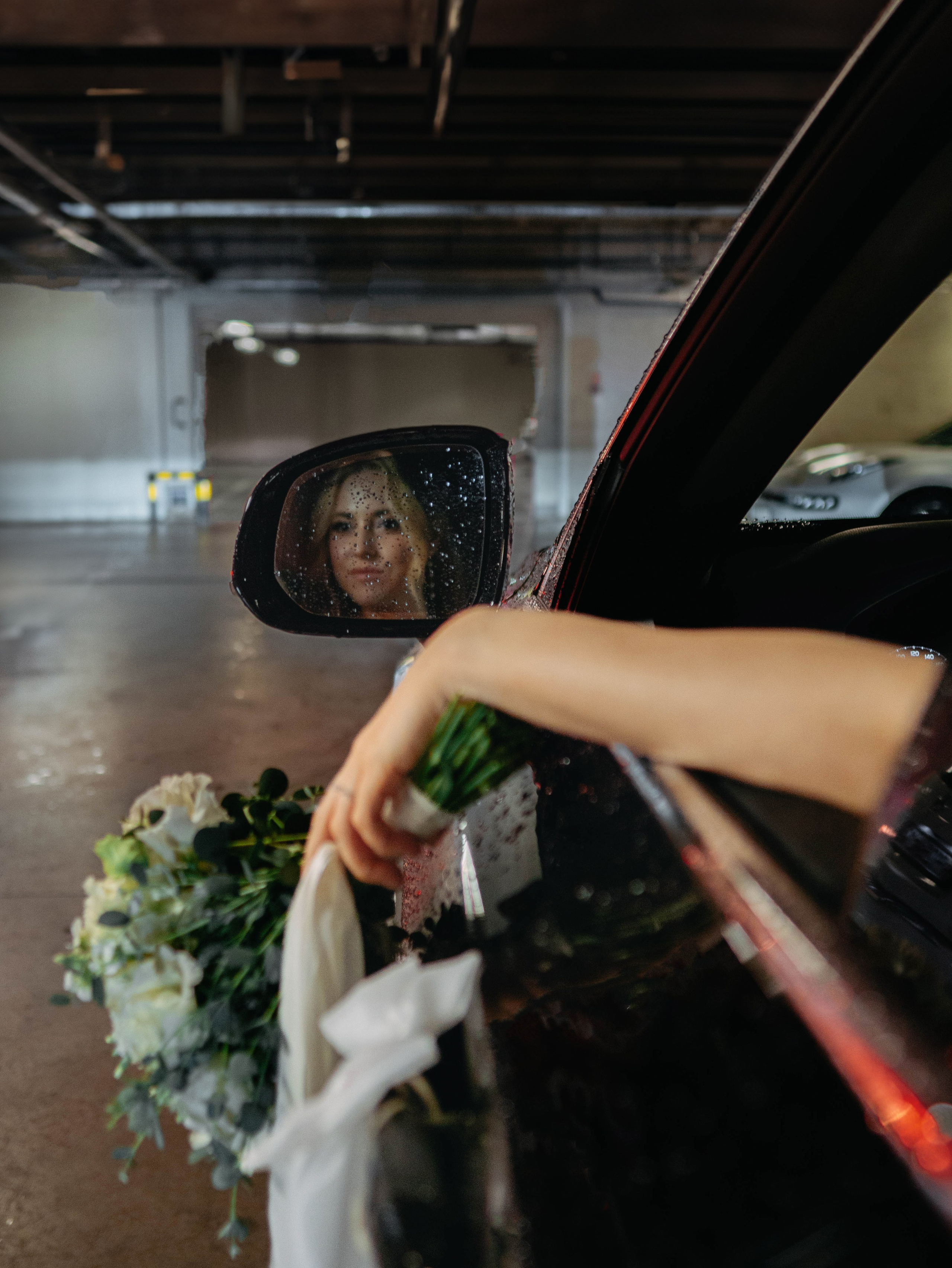 Свадьба — парковка Моремолл. Фотограф в Сочи