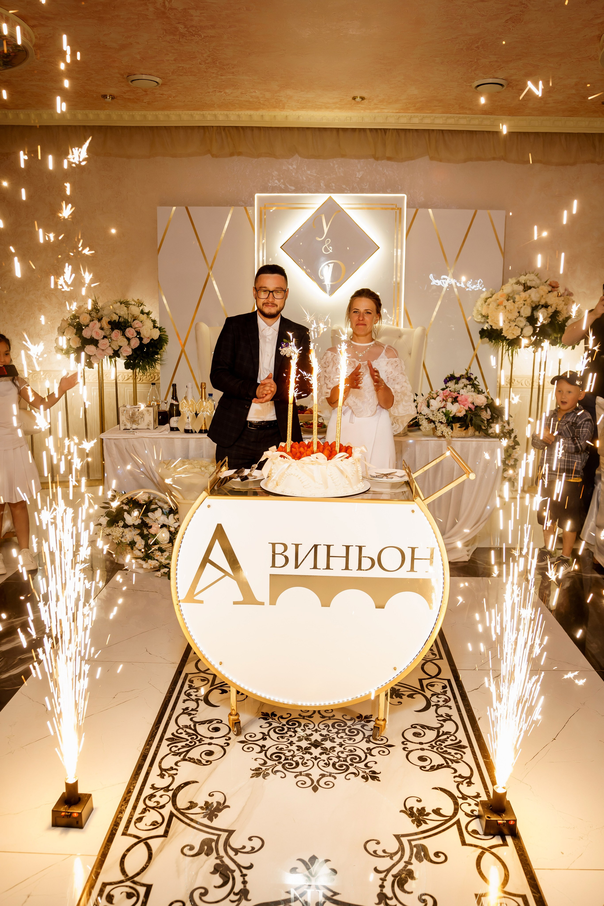 Алексей и Дарья. Регистрация, прогулка, банкет. Фотограф и видеограф в Москве и Московской области Мария Вишня