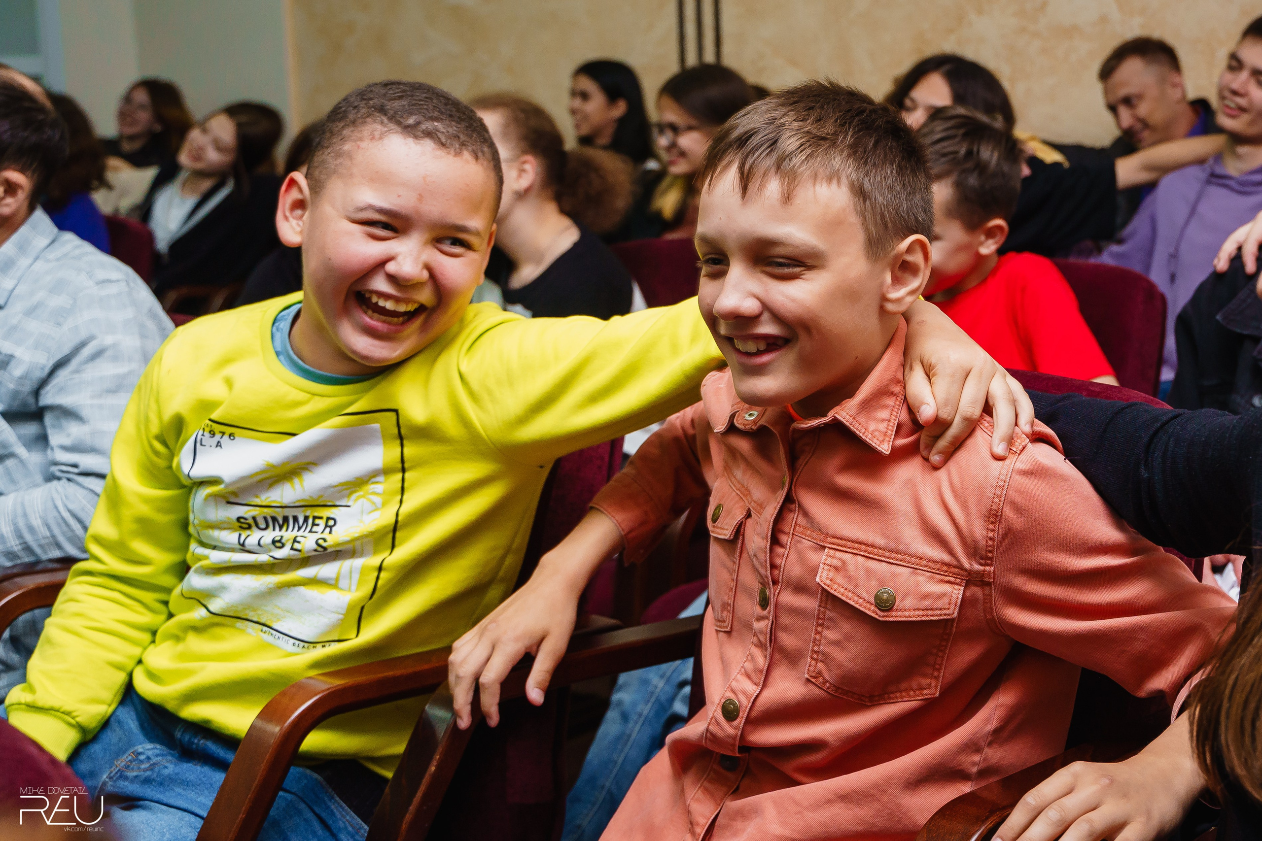 ВЫПУСКНОЙ ШКОЛЫ «Язык Для Успеха» 2023. Mike Dovetail | Портретный и репортажный фотограф