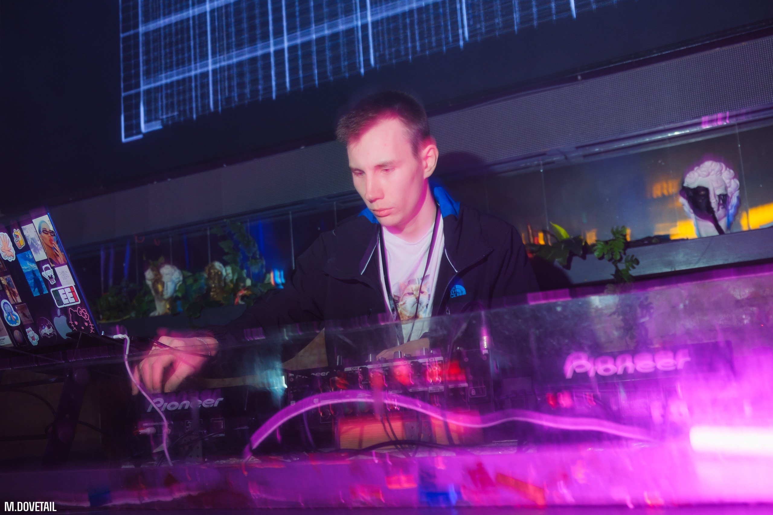 ПОСВЯТ ЧГПУ 2024 | MEMES PARTY. Mike Dovetail | Портретный и репортажный фотограф