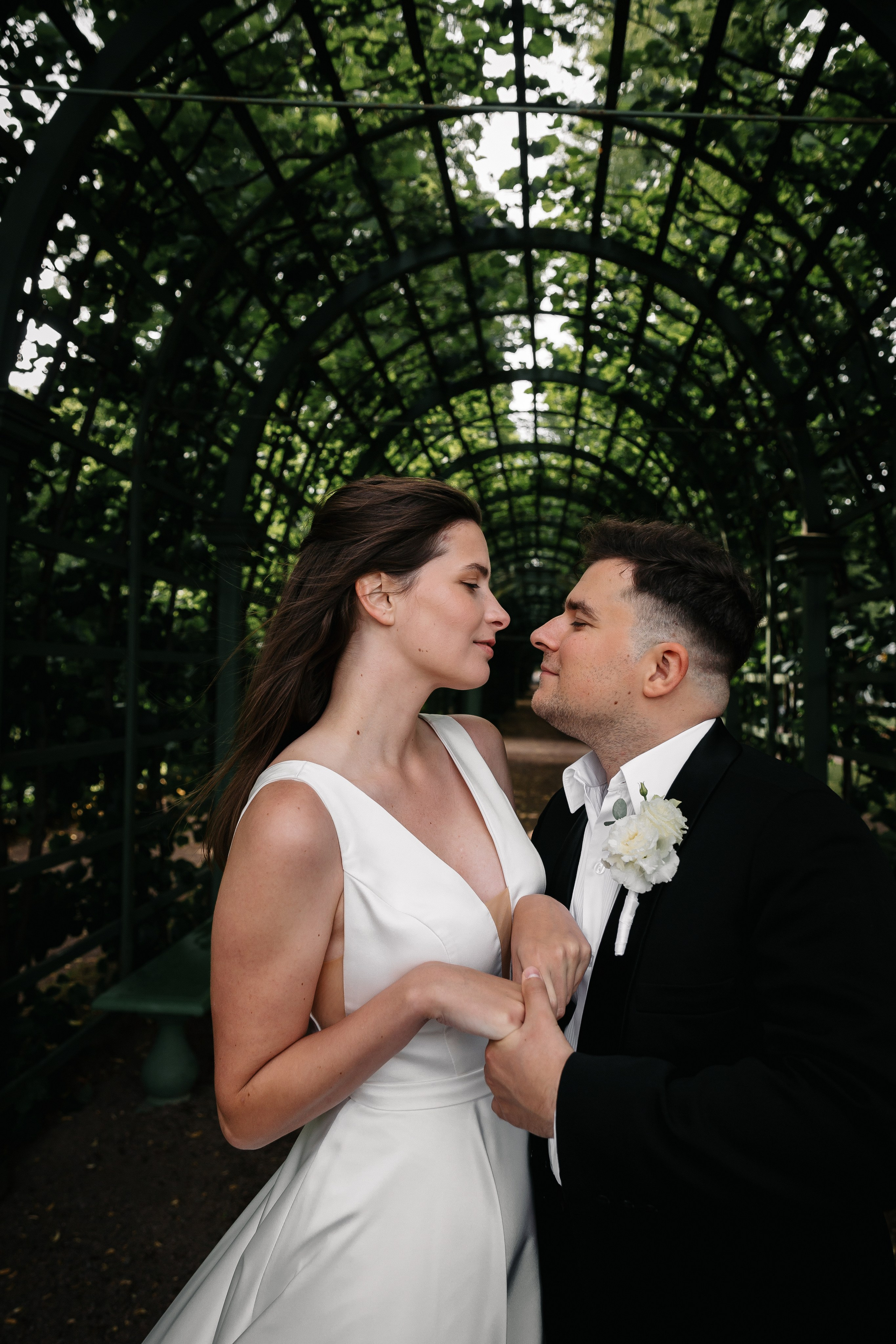 КРОНШТАДТСКИЙ ЗАГС | Август, Летний сад, Исаакий. Свадебный фотограф в Санкт-Петербурге Полина Корзухина