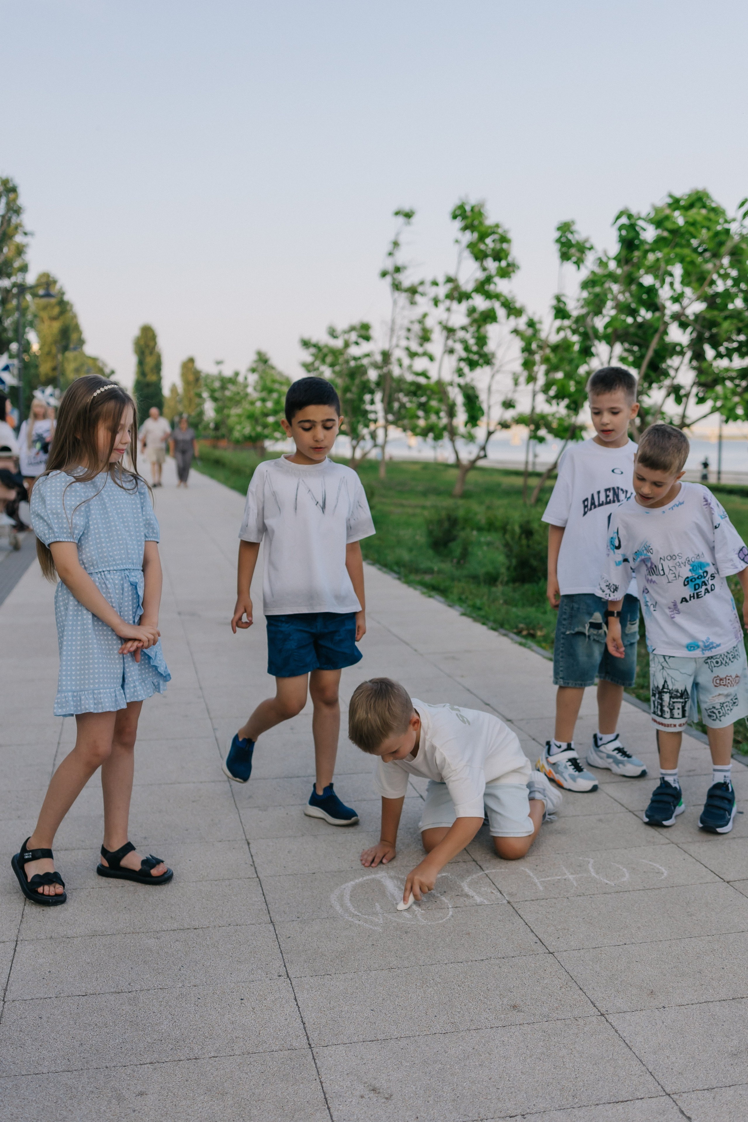 Прогулка на набережной. СЕМЕЙНЫЙ ФОТОГРАФ В САРАТОВЕ