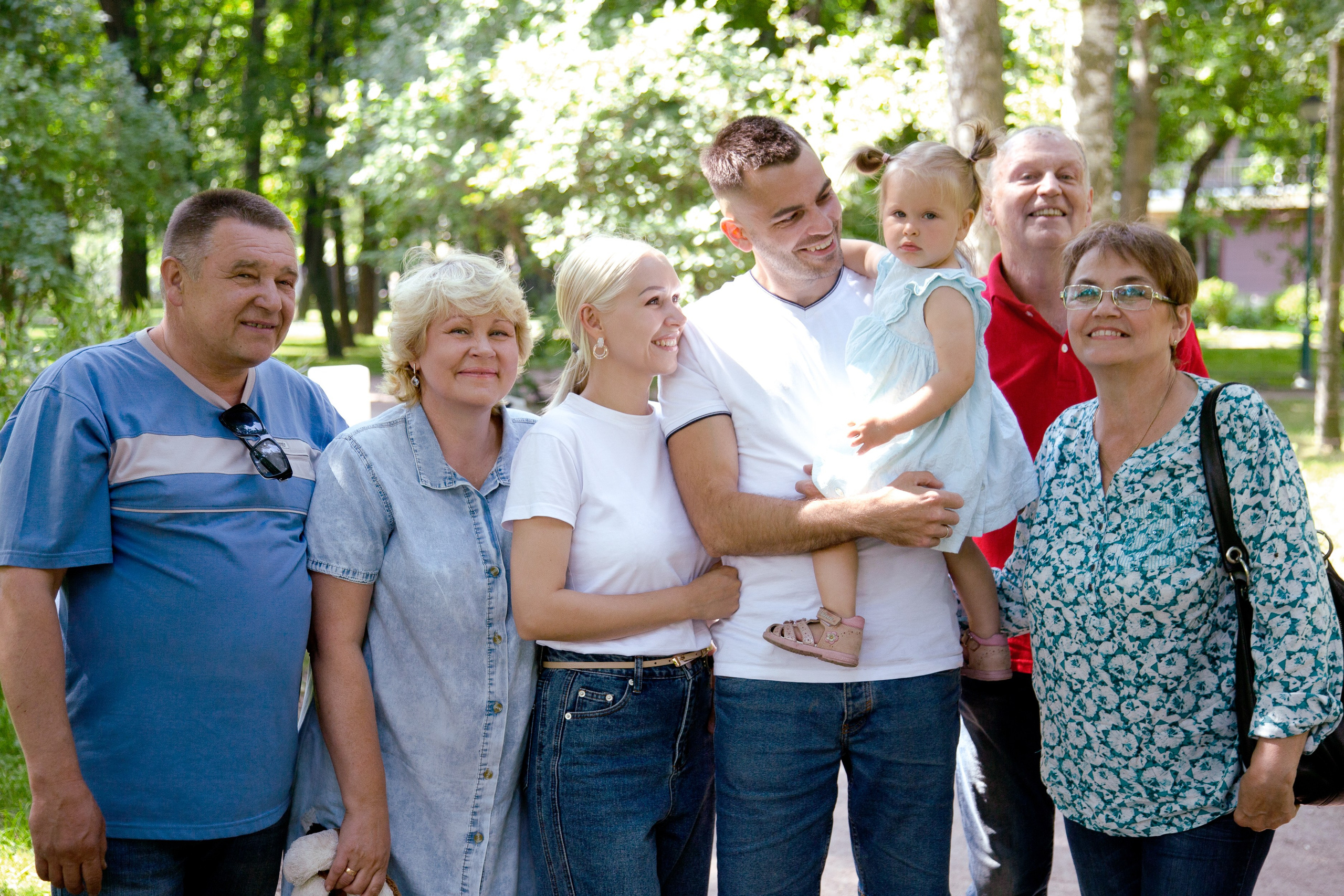 Прогулка всей семьей. Фотограф Анастасия Малеева