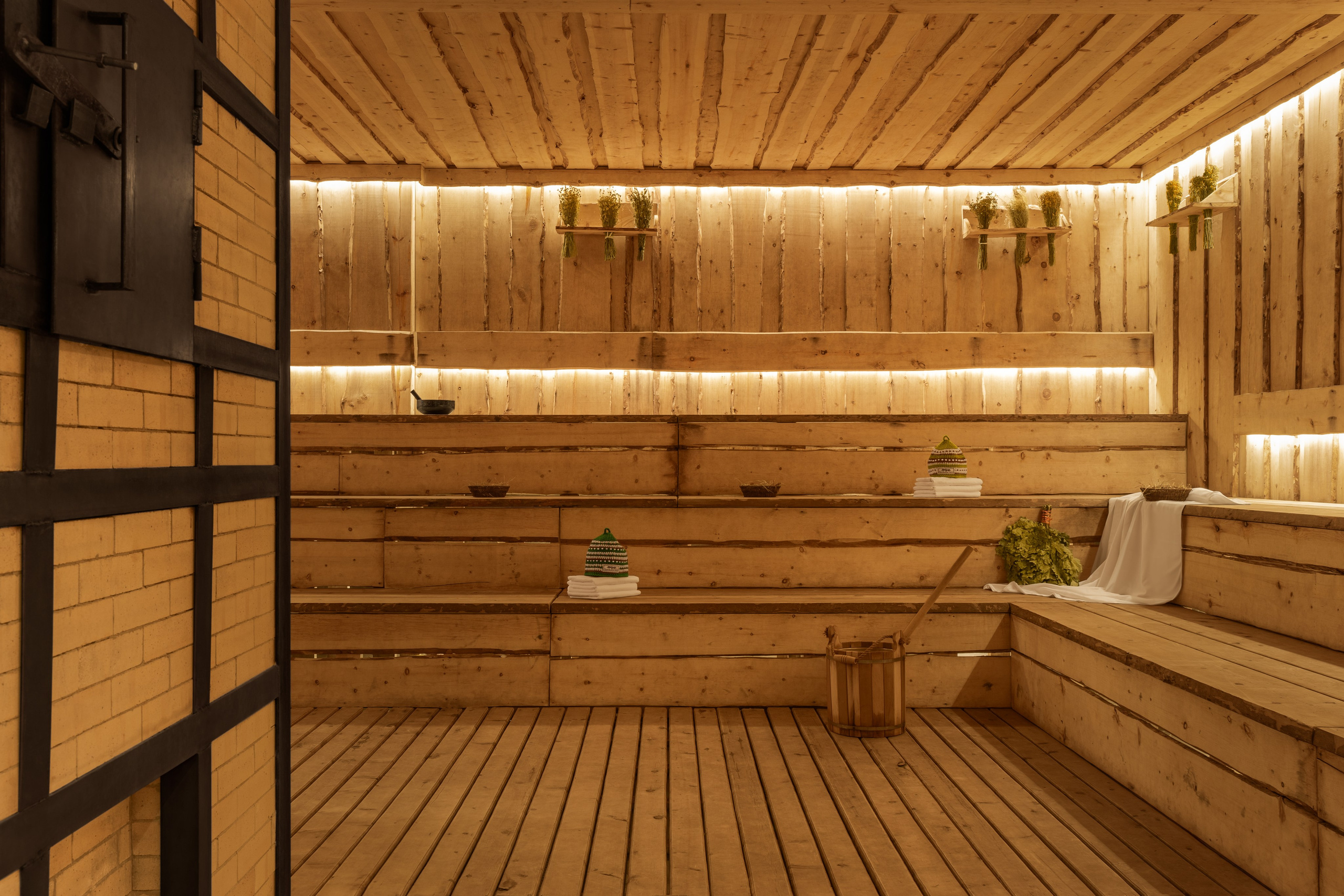 Орловские бани. Roman Yakunin — interior photographer in Almaty, Kazakhstan