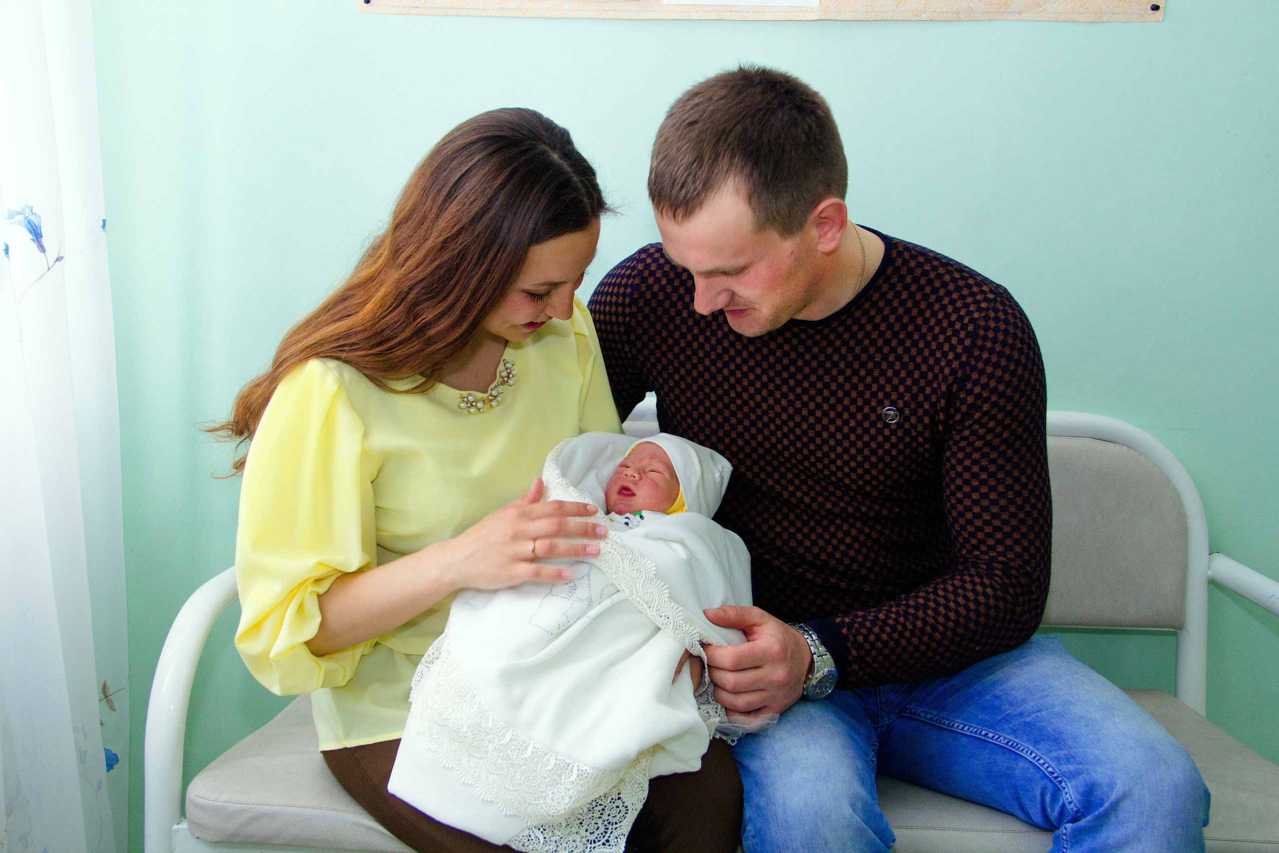 Выписка из роддома. Игорь Варава свадебный фотограф видеограф Белая Глина Краснодар