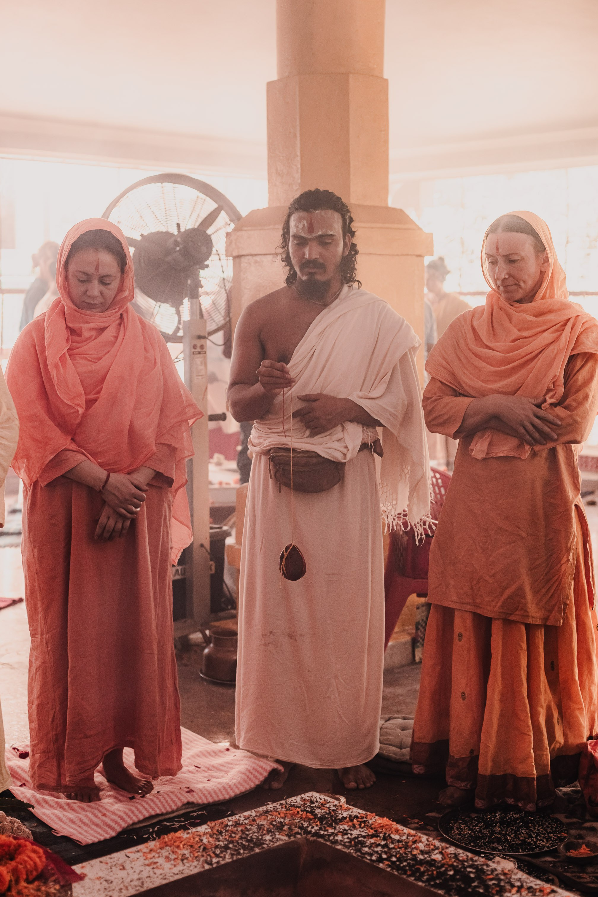 Navaratri yajna at Devraha Baba Ji ashram. Мариам Багдасарян