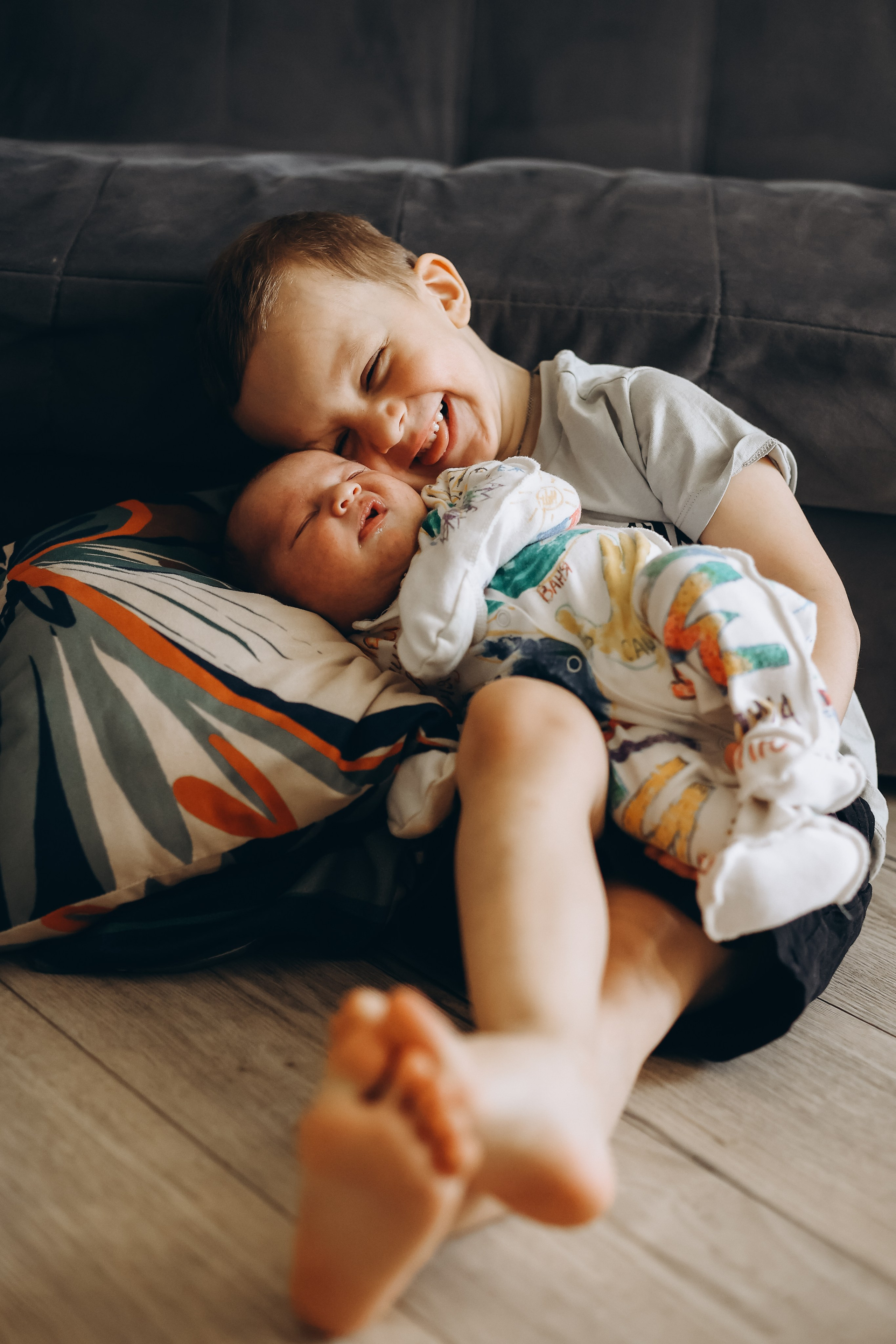 Малыш Дмитрий и его большая семья. Детский фотограф в Дубне и Кашине Елена Карпушина