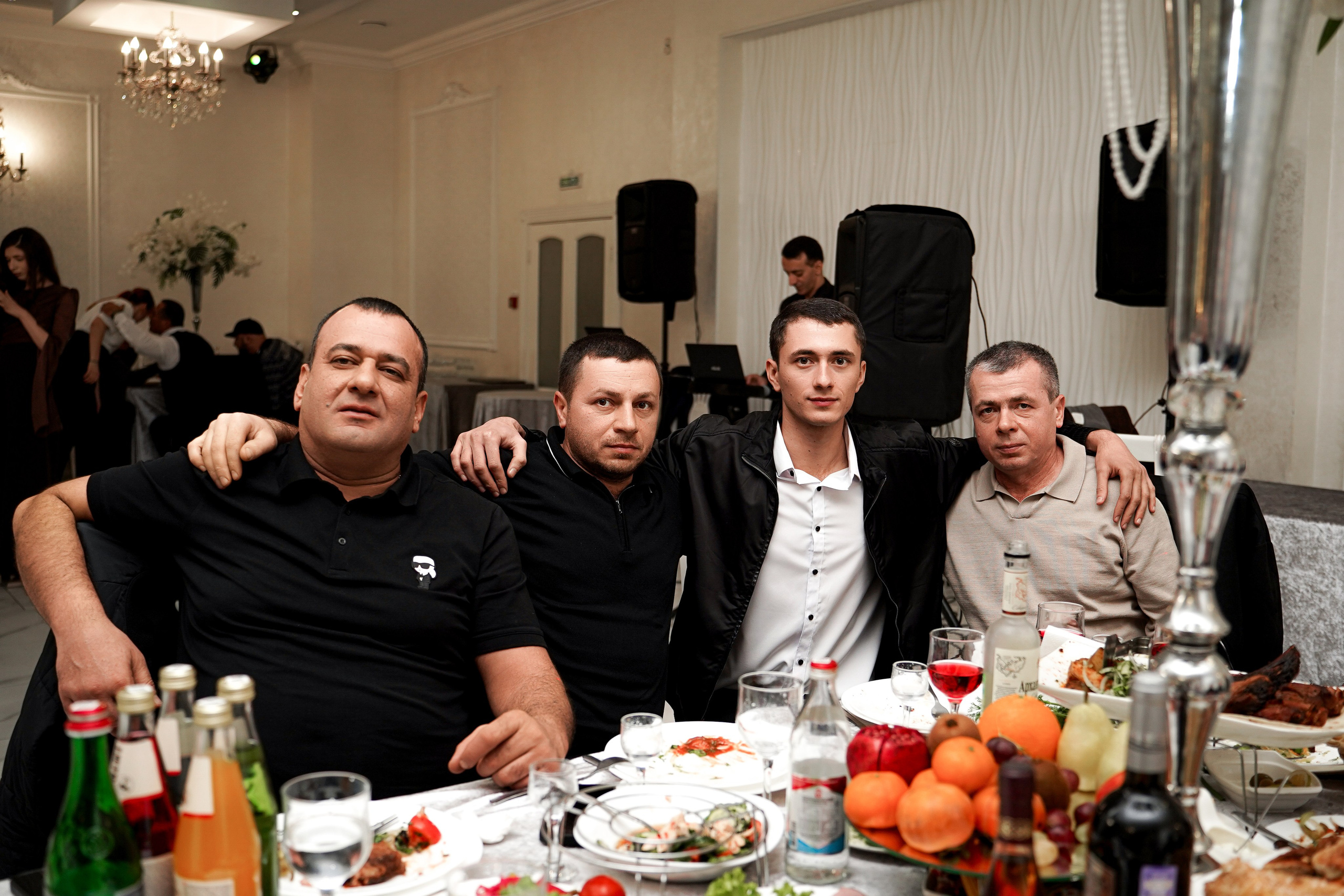 Сватовство. Свадебный фотограф в Ростове-на-Дону. Таинство Крещения и Венчания, семейные фотосессии. Алёна Чёботова