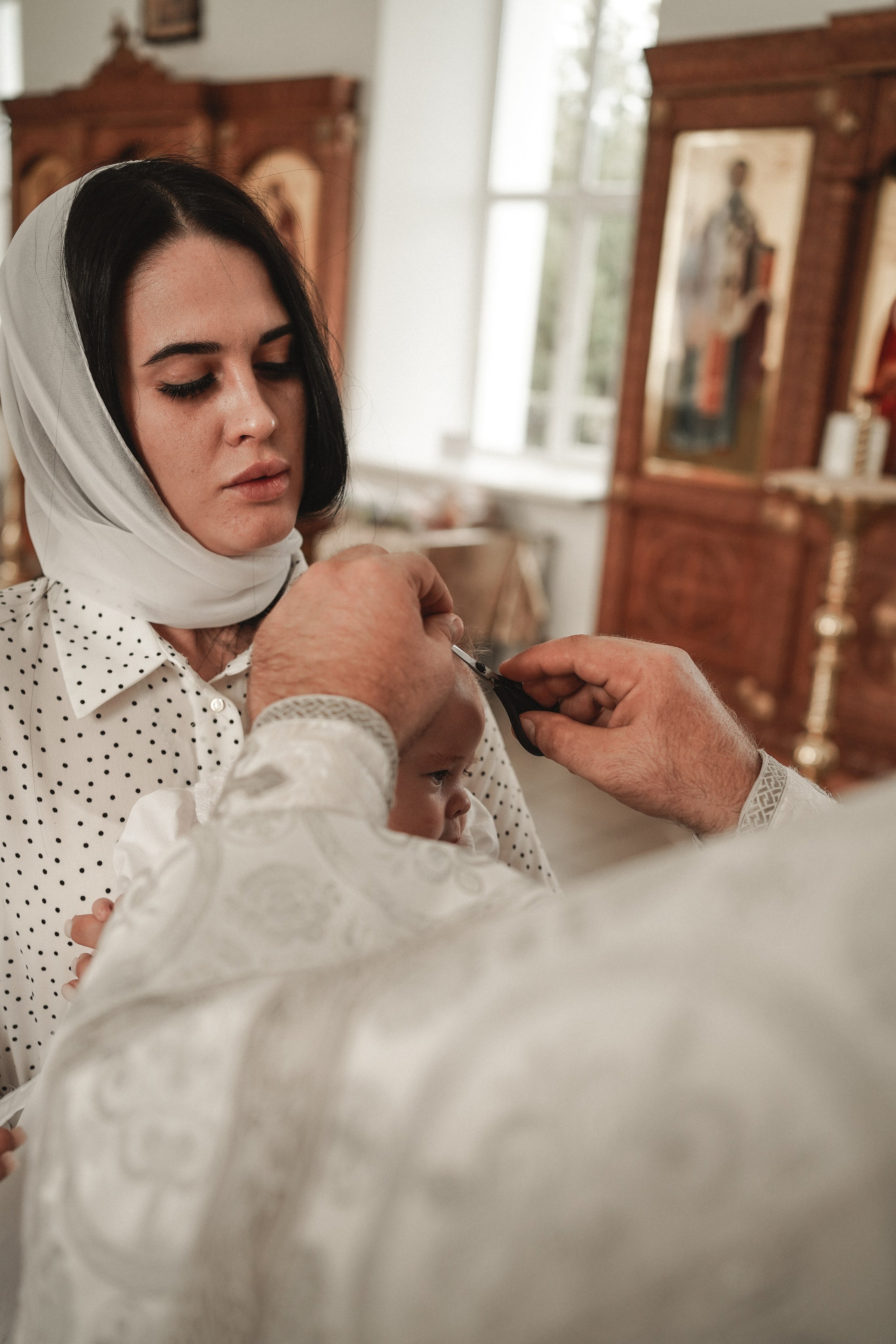 Таинство Крещения в Успенском храме. Свадебный фотограф в Ростове-на-Дону. Таинство Крещения и Венчания, семейные фотосессии. Алёна Чёботова