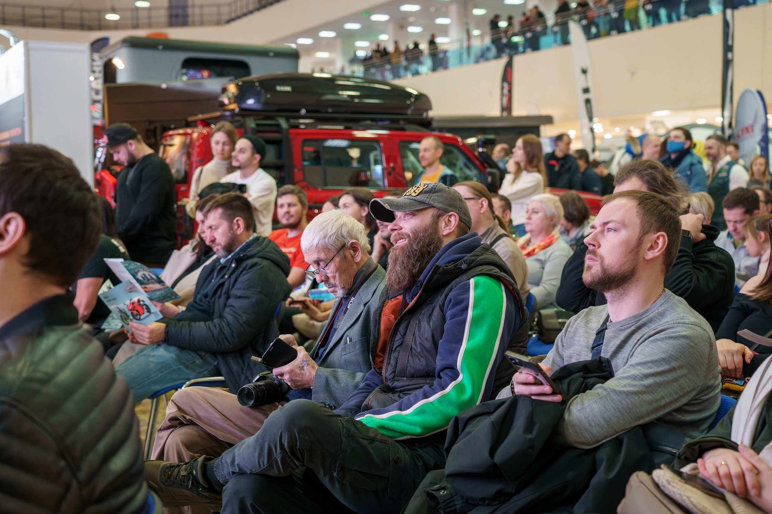 Прогулка по выставке «Поехали 2024 год». «Студия DRONAVT`s» — видеосъёмка и фотография г. Москва
