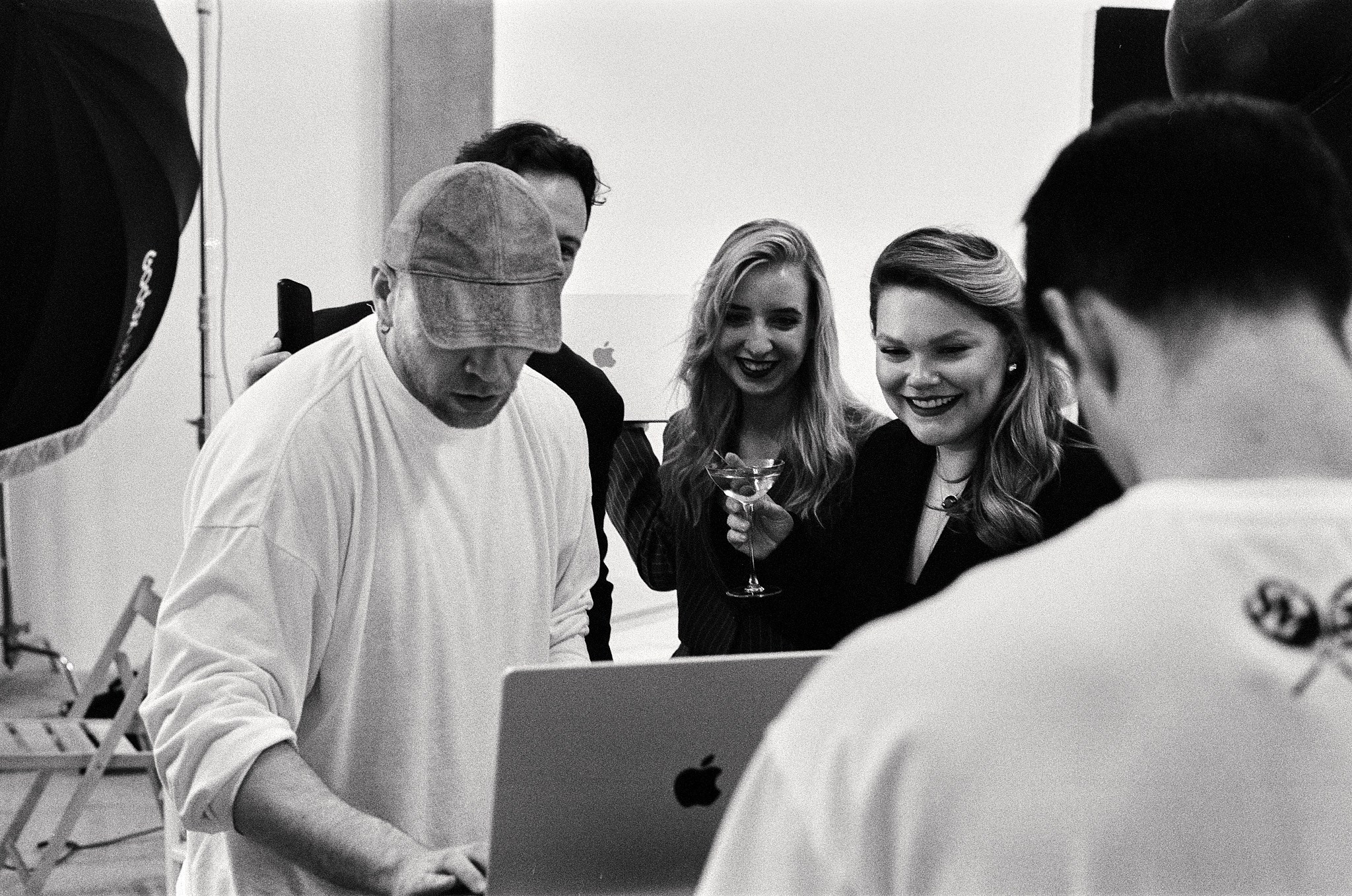 Backstage from the shooting of the Zhazhda team. The Other Pavel Potseluev — film photography and mastery of meat business