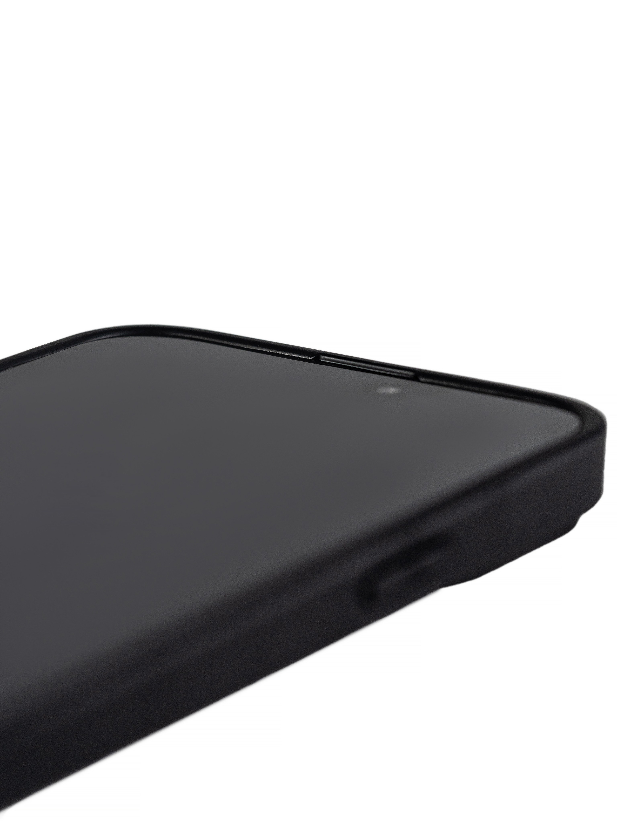 Фотосъемка чехлов для маркетплейсов. Олейник Денис — предметный фотограф, фотограф для маркетплейсов в Казани