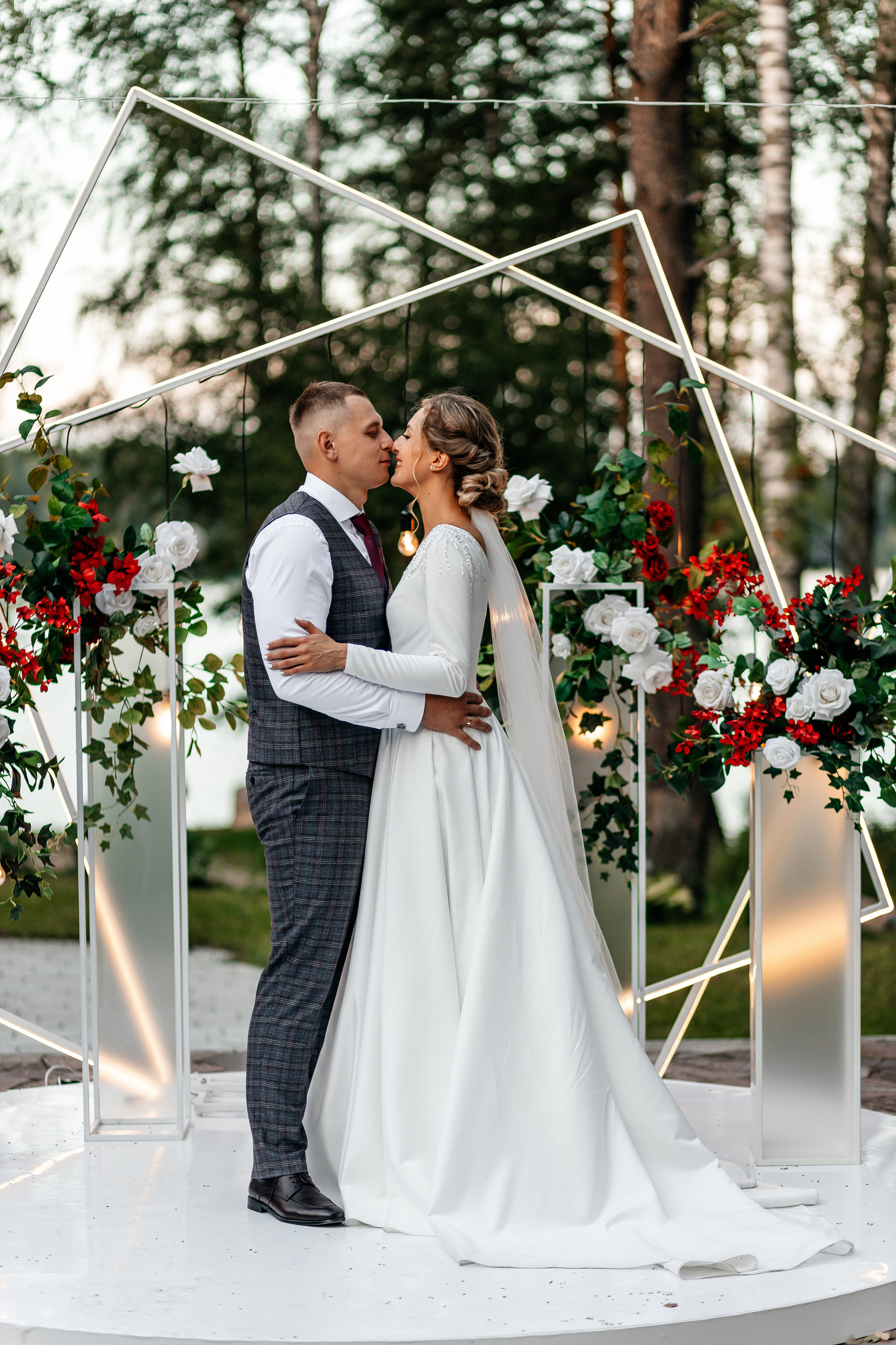 Анна и Олег. Свадебный фотограф Елена Ловцевич