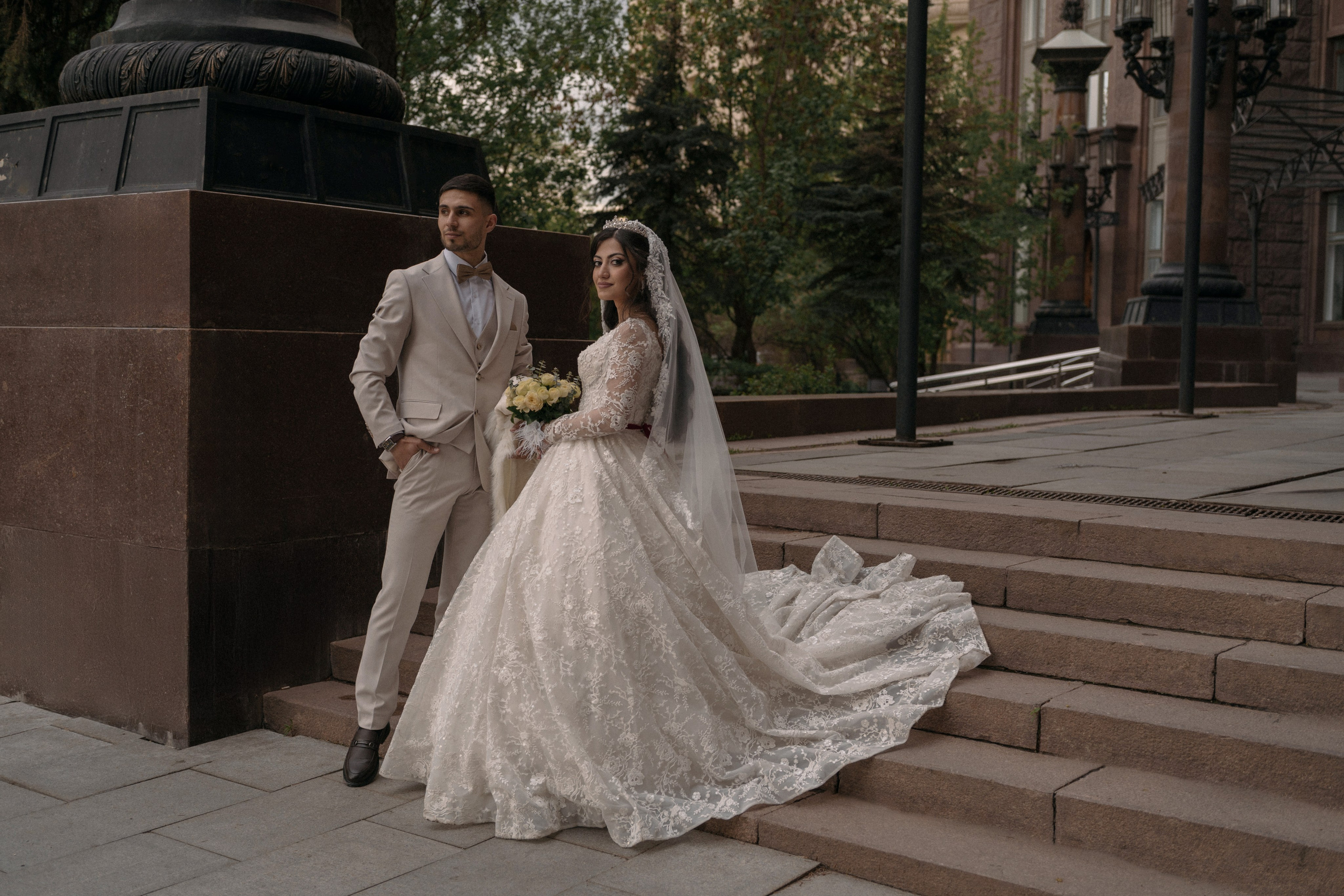 Свадебная прогулка на Котельнической. Азиз и Нармин. Семейный фотограф в Москве Алёна Чача