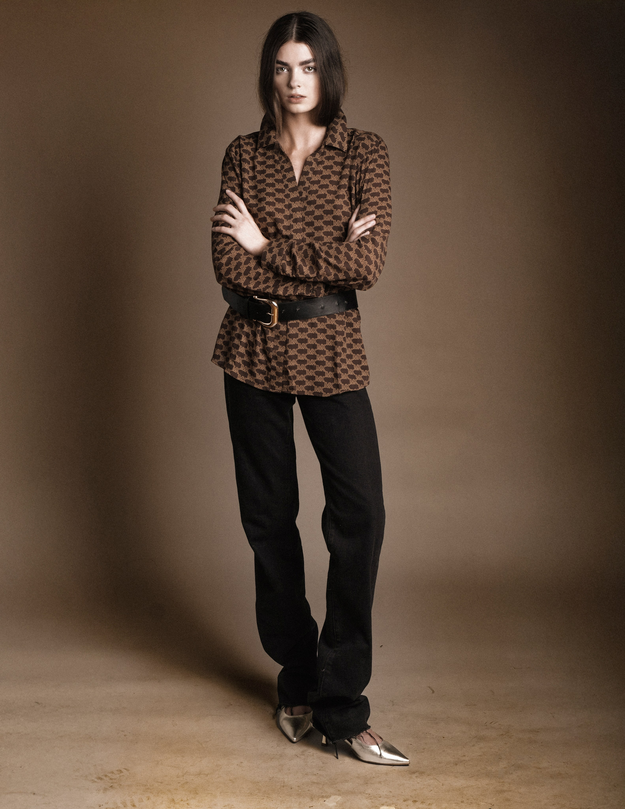 Olivia. Axis model management