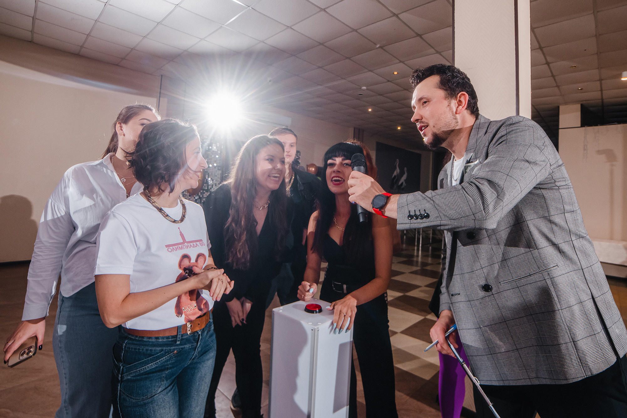 CDEK 8 лет. Фото Видео Дизайн