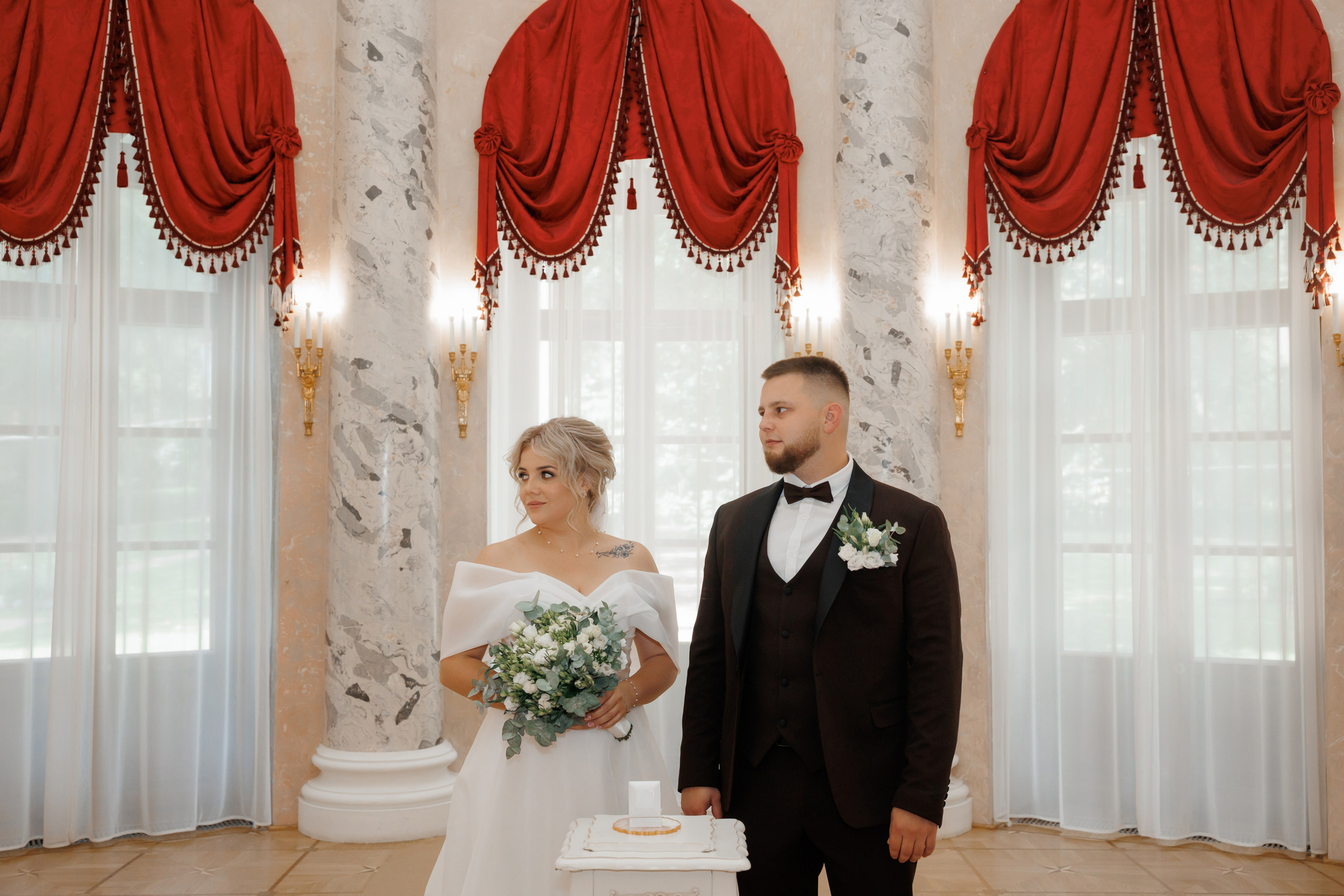 Регистрация и прогулка в Остафьево. Свадебный и репортажный фотограф (Москва, Королев и другие)