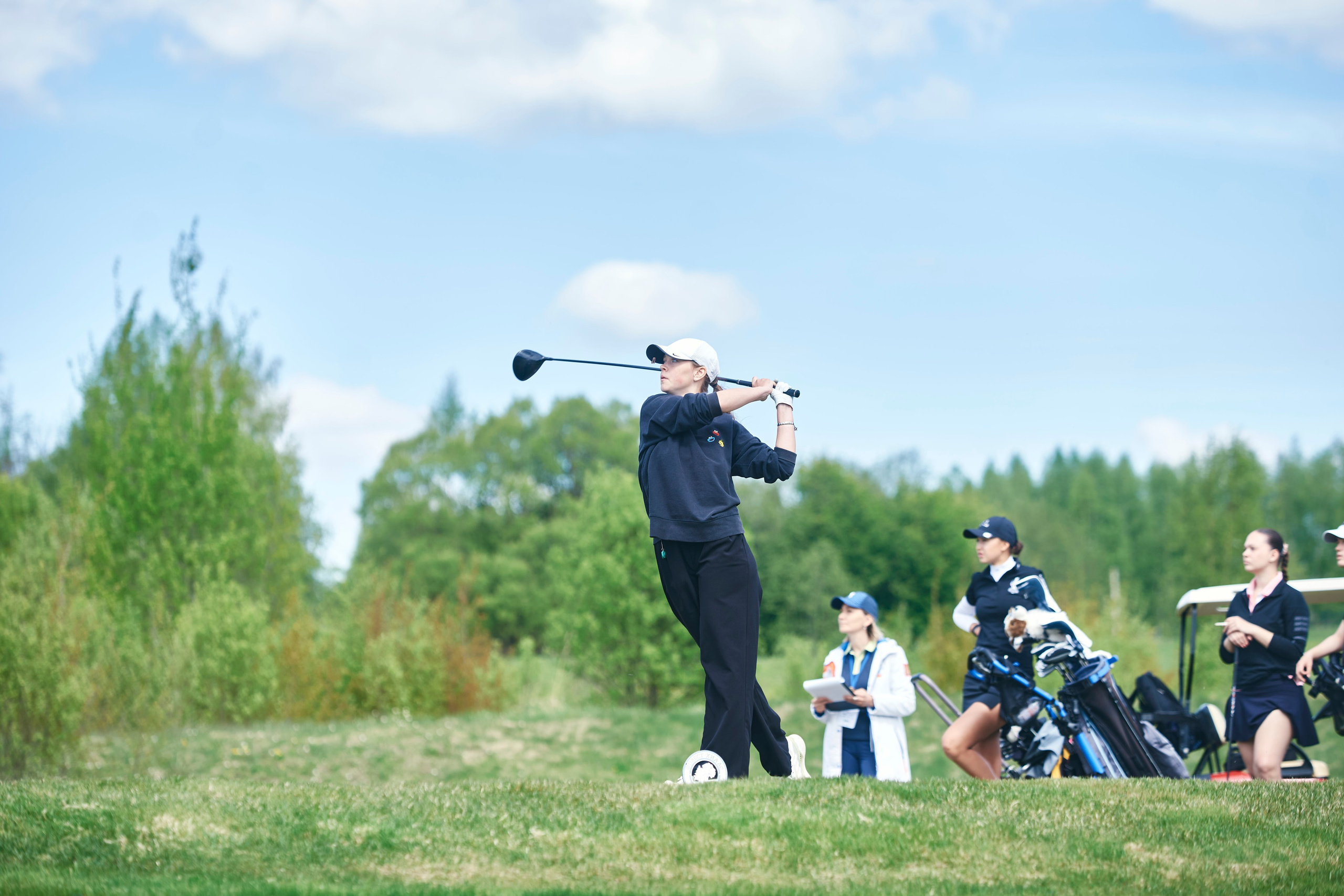 Forest Hills Junior. Академия гольфа NSU в Москве. Тренировки по гольфу для детей и взрослых, тренировки для новичков