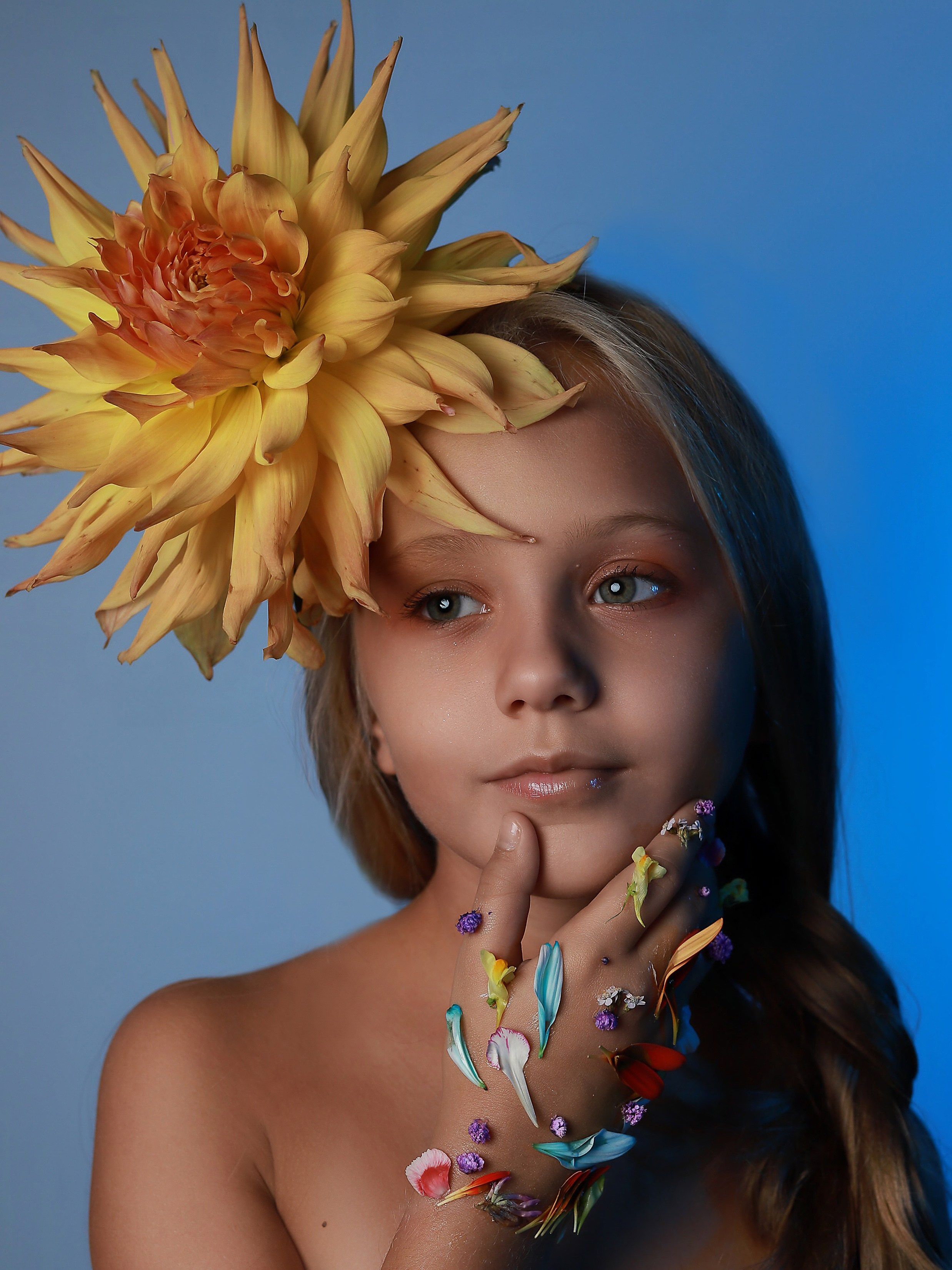 Портреты с цветами. Фотограф Юлия Мальцева