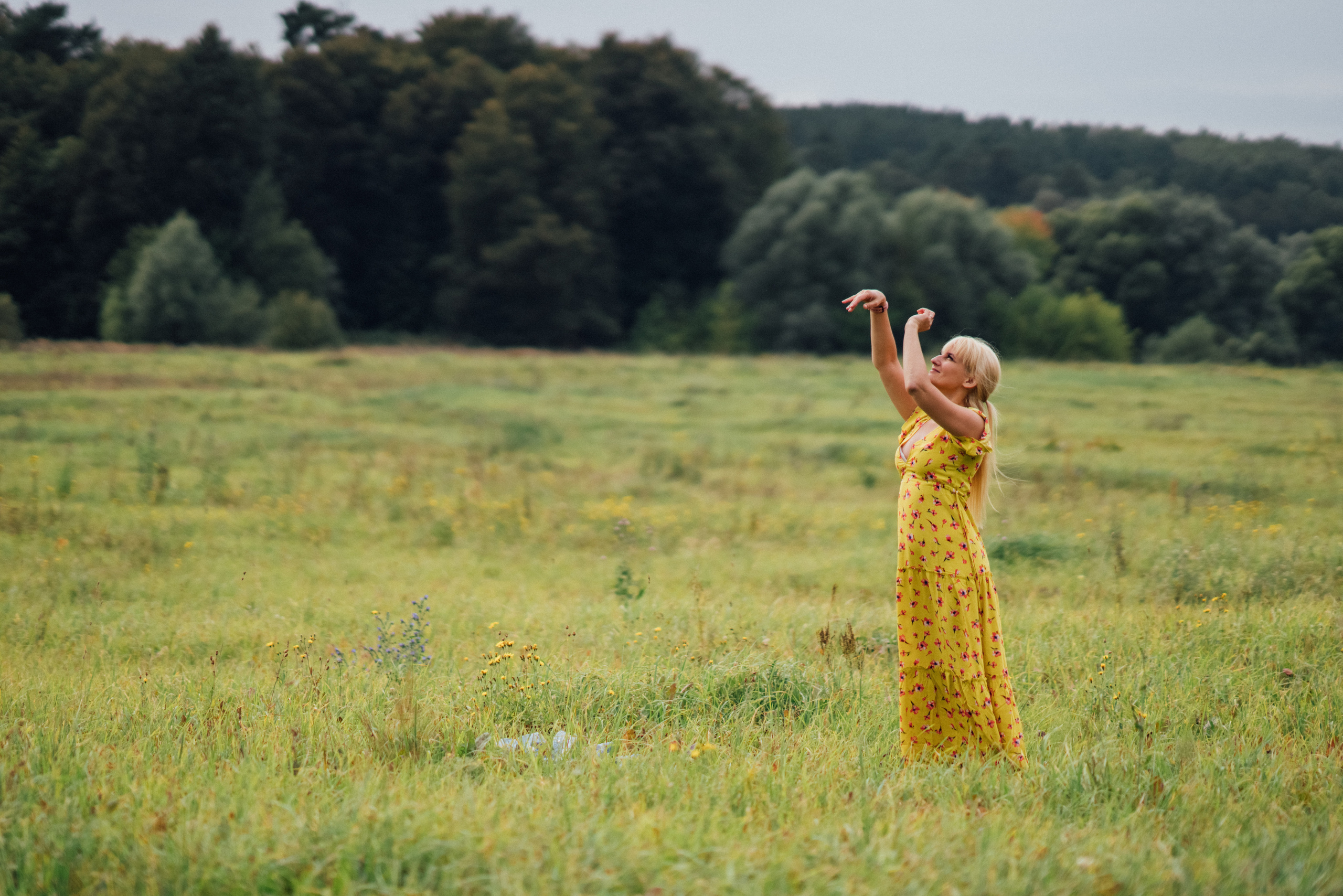Летняя Светлана. Фотосессия на природе/ уличная фотосессия. Профессиональный детский и семейный фотограф в Москве Диля Грошева