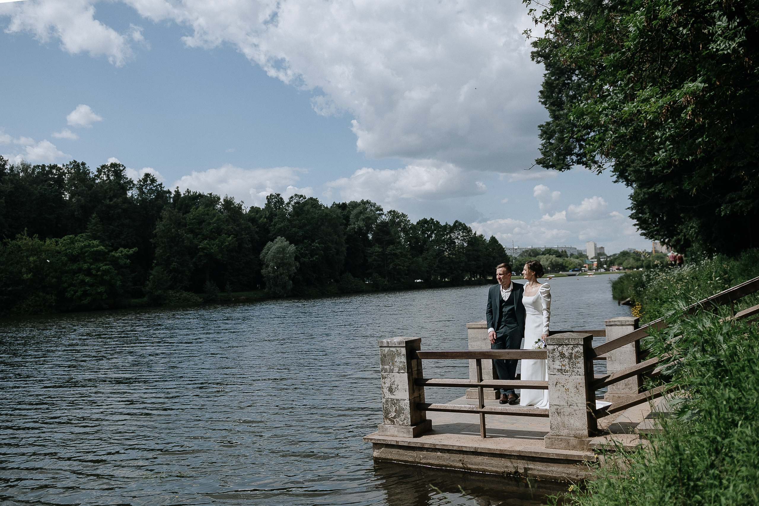 Регистрация брака и свадебная фотосессия в Шипиловском загсе. Свадебный фотограф Москва — Сергей и Татьяна