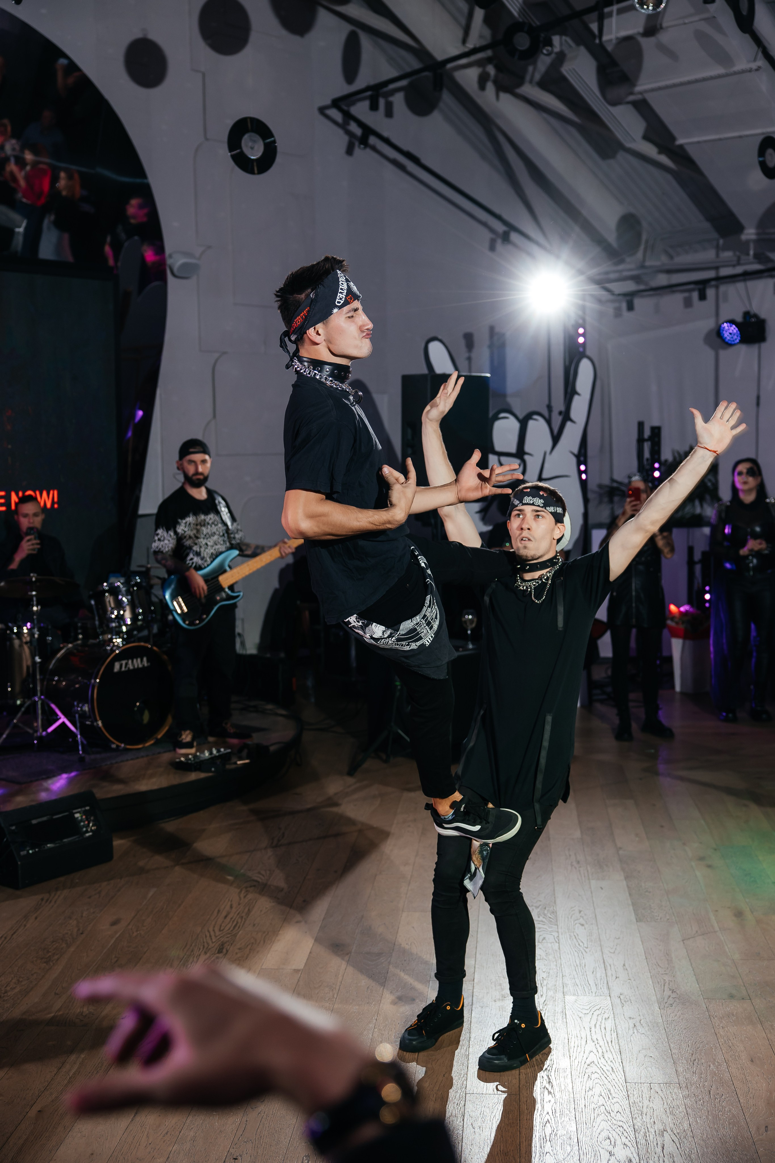 CLEANTOWN 18 лет. Свадебный и семейный фотограф