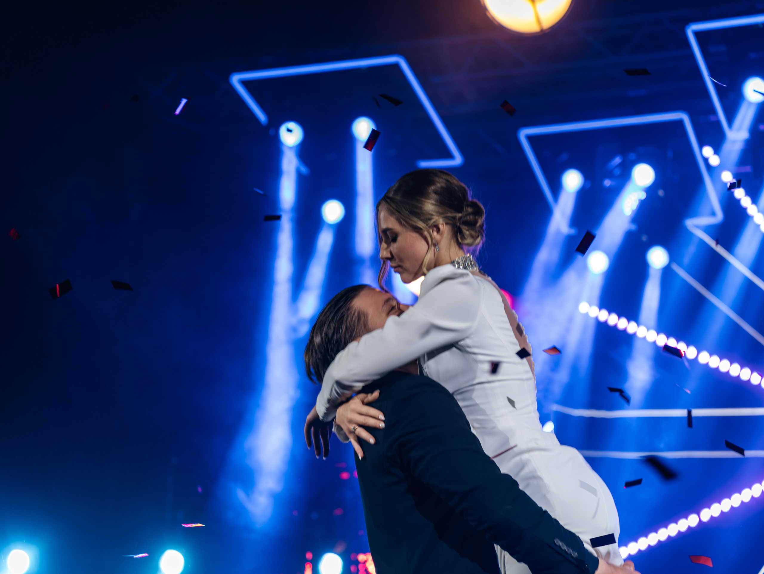 KONSTMOS 🌌. Свадебный фотограф и видеограф в Тольятти, Самаре и Москве — Арзу Магеррамов