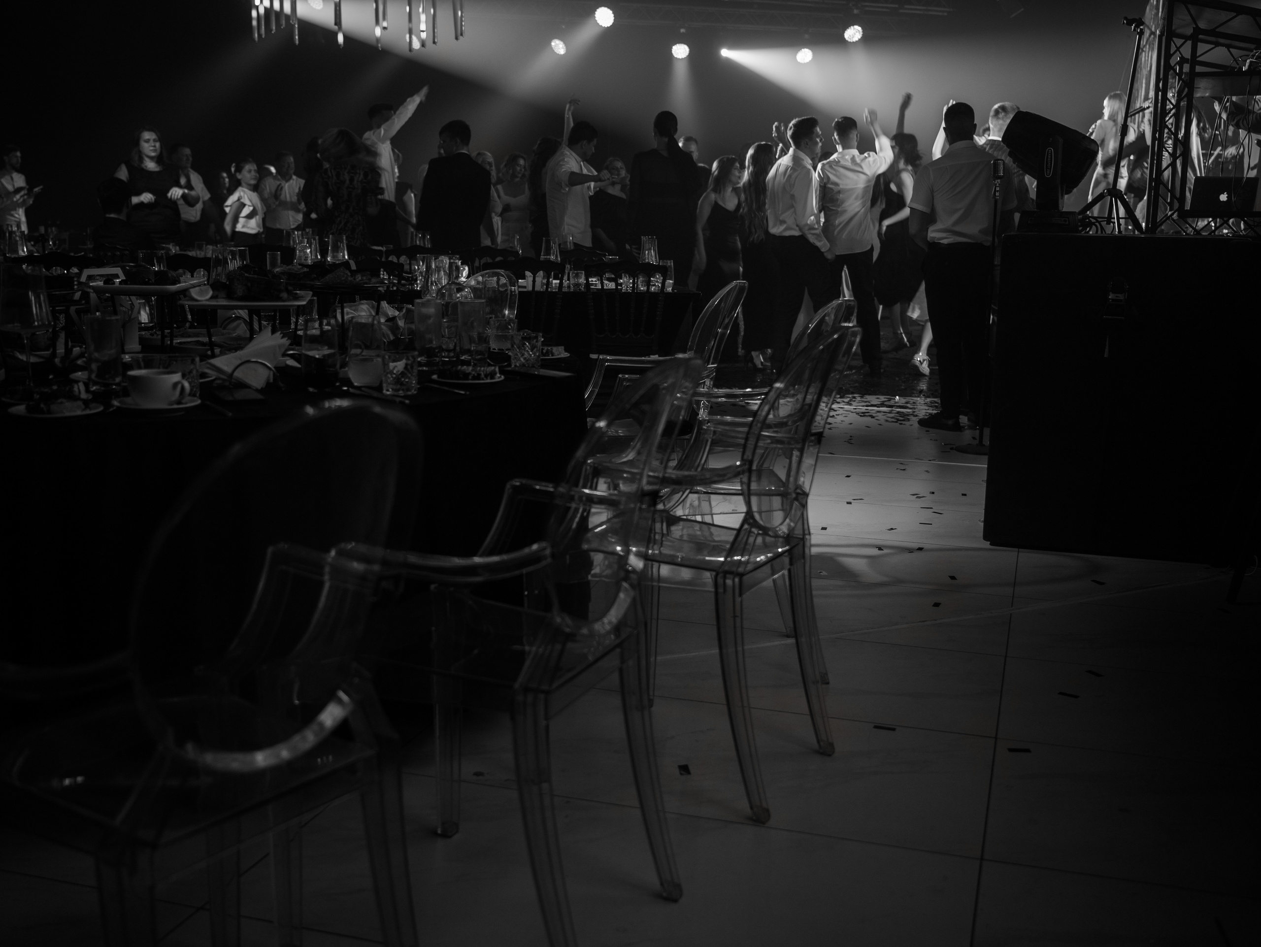 KONSTMOS 🌌. Свадебный фотограф и видеограф в Тольятти, Самаре и Москве — Арзу Магеррамов