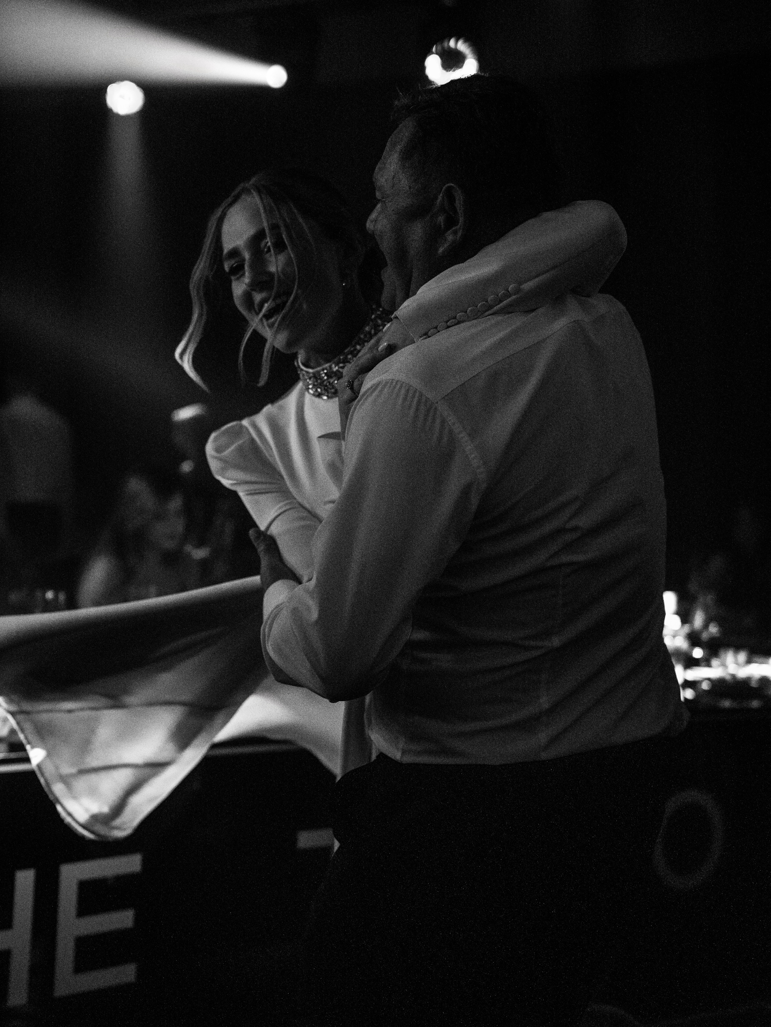 KONSTMOS 🌌. Свадебный фотограф и видеограф в Тольятти, Самаре и Москве — Арзу Магеррамов