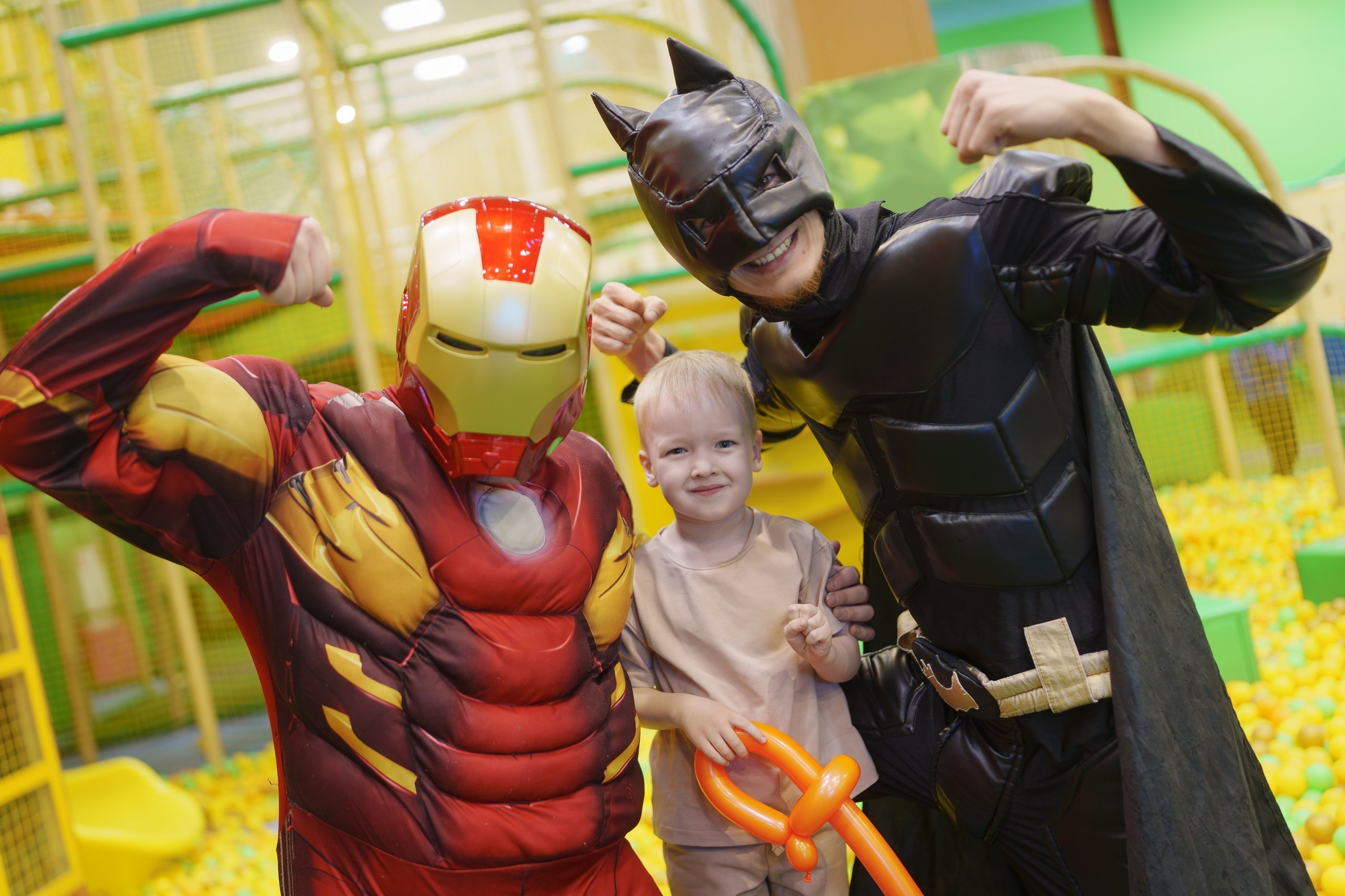 Детский день рождения в Mango Boom, Уфа — репортажная съёмка детского праздника