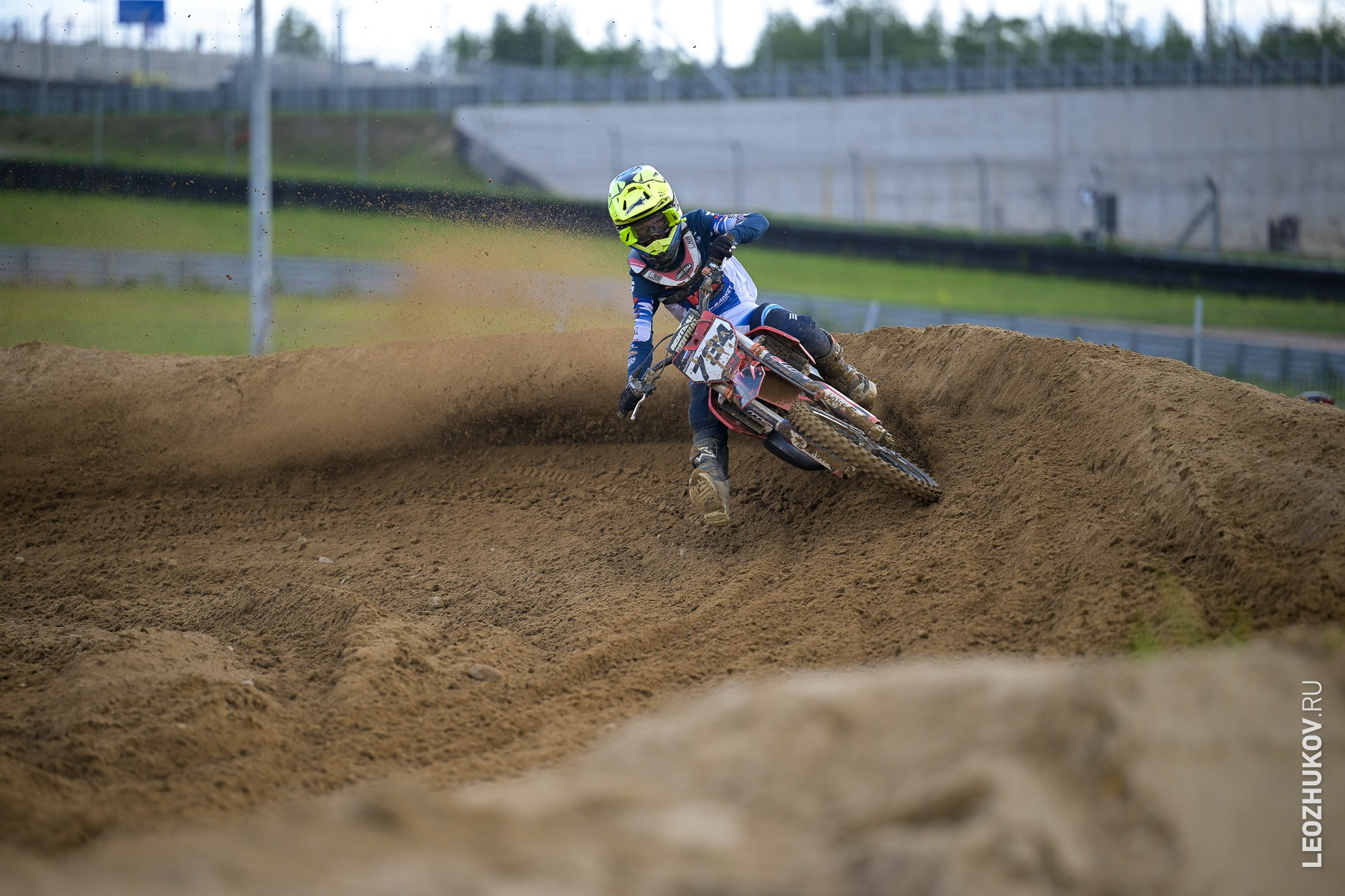 1 round of ММТ RGP russian motocross championships. Sports photographer Leonid Zhukov