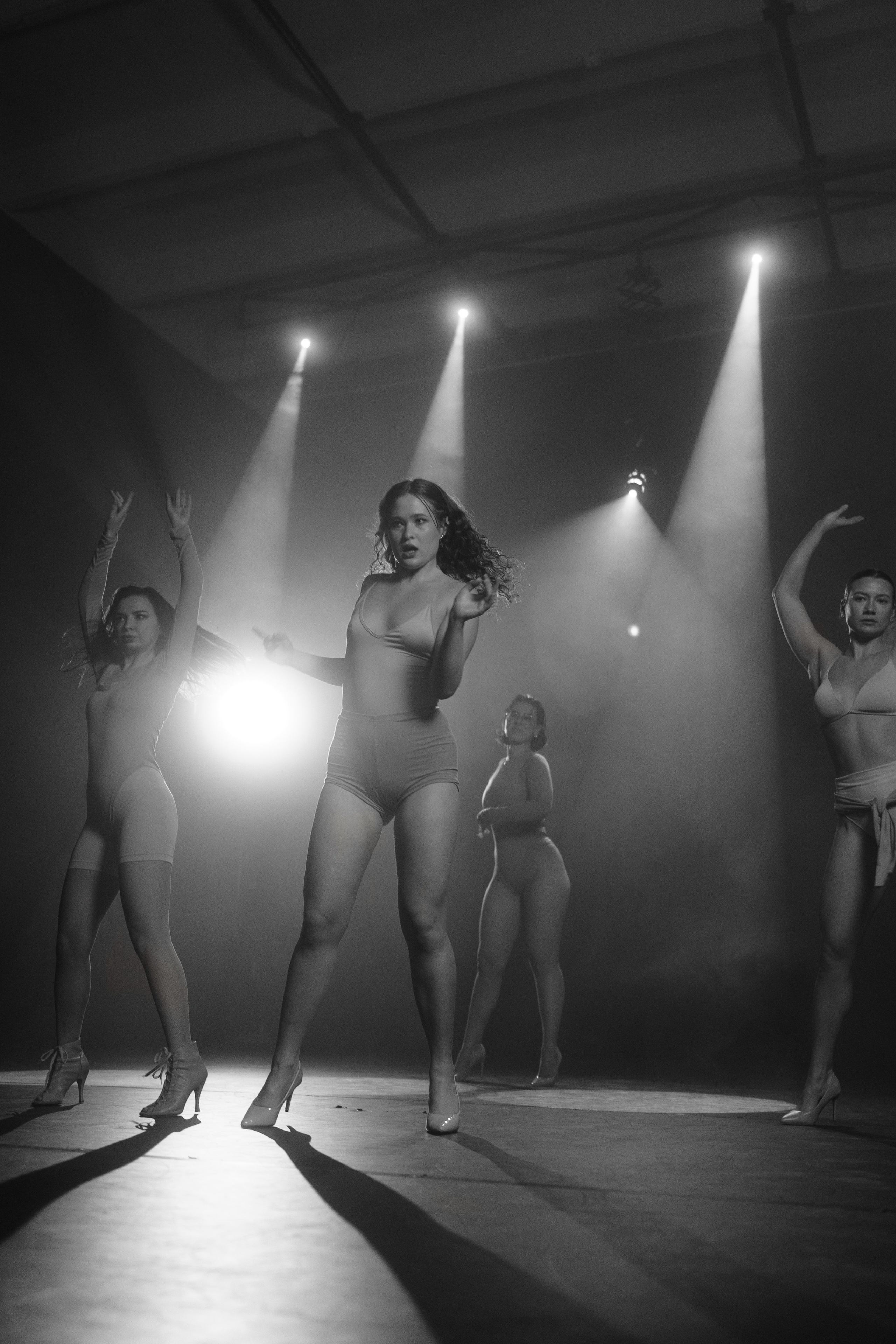 Reportage photography of dancers in the movie pavilion