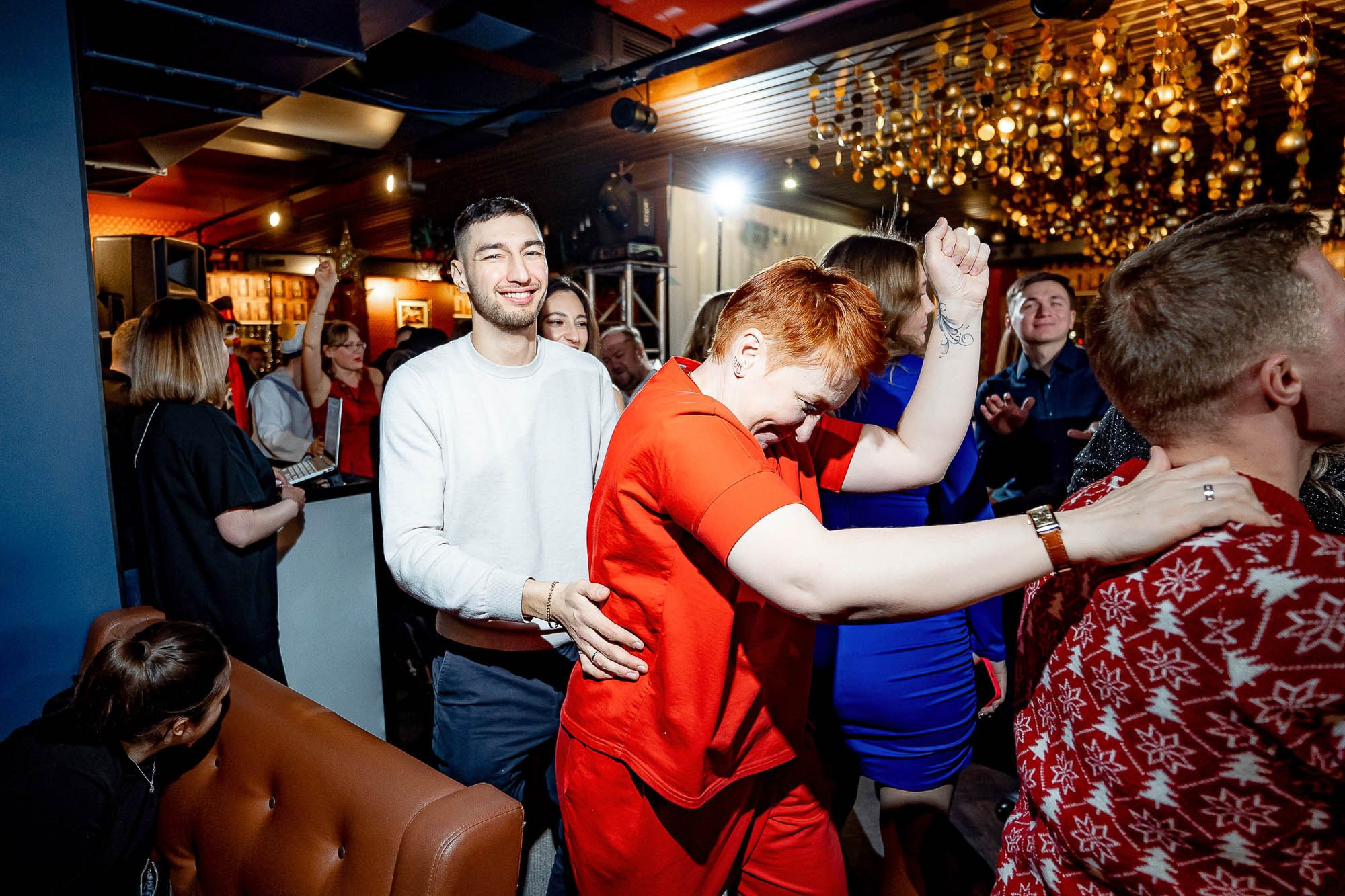 Новый год 2024 в Peoples. Сергей Кошкин. Репортажная и ивент-фотография в Сургуте