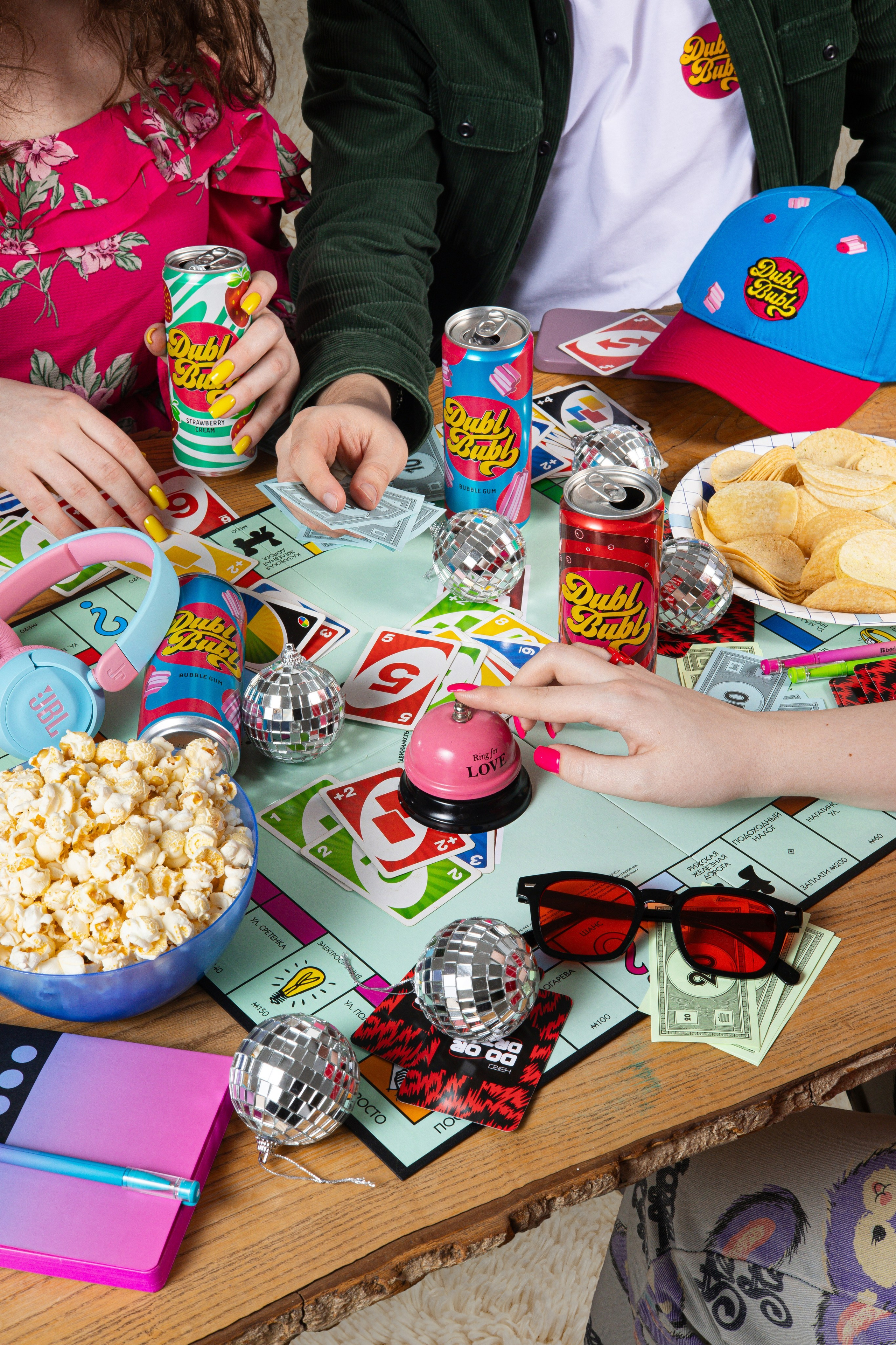 Продуктовая съемка Красногорск, фотосъёмка товара, съемка на маркетплейсы, контент для соцсетей, рекламная съемка напитков, фудфотограф Москва и СЗАО, Митино, Истра, Нахабино, сет дизайн, rich контент, съемка продукта с моделью молодежью, продуктовая съемка в стилистике настольные игры