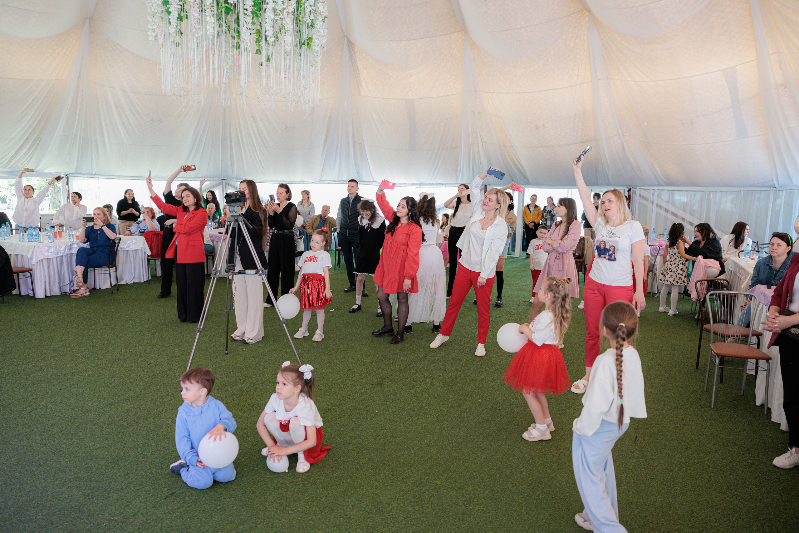 Вечерний STARS. Ваши Истории. Фотограф/видеограф. Абакан