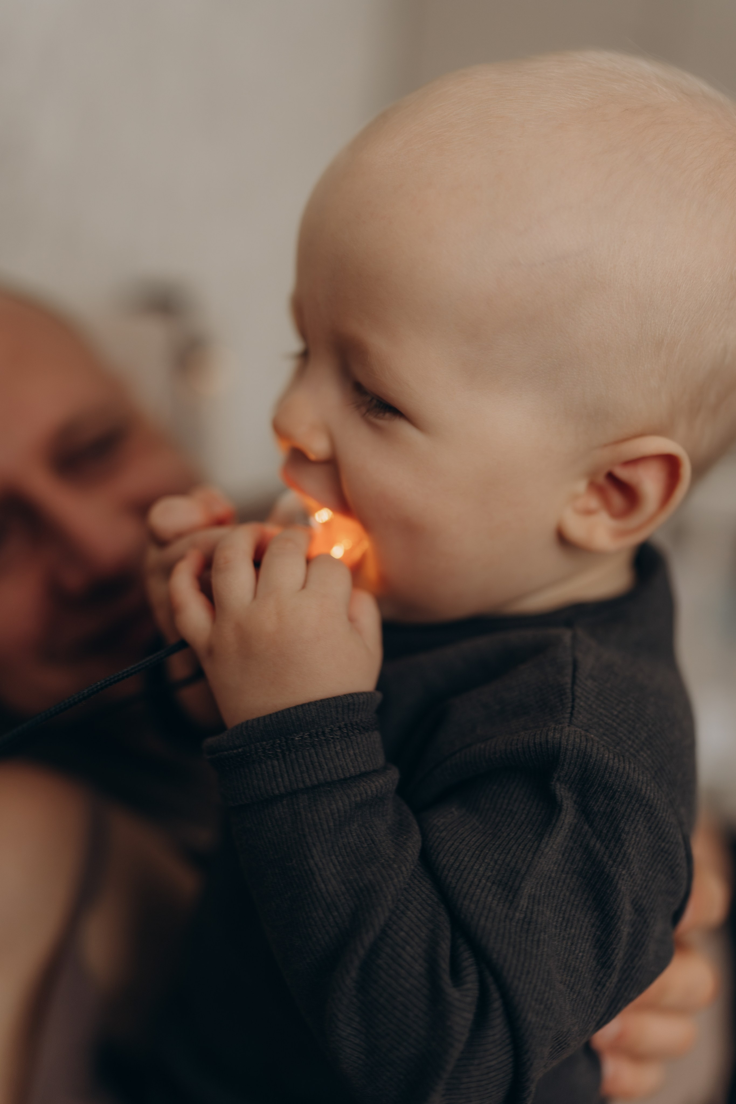 Уют и запах елки. Семейный фотограф Москва. Фотограф беременности и материнства Москва