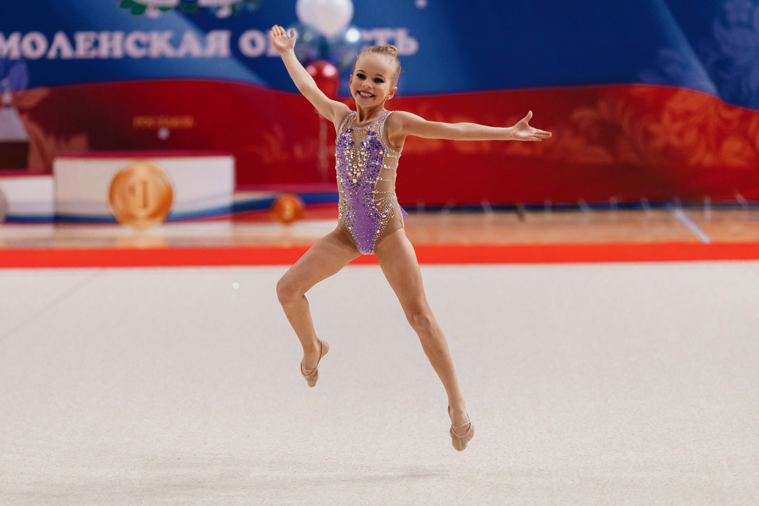 Чемпионат по художественной гимнастике. Смоленск. Ноябрь 2022. Спортивный фотограф Александр Васильев. RG и AGG