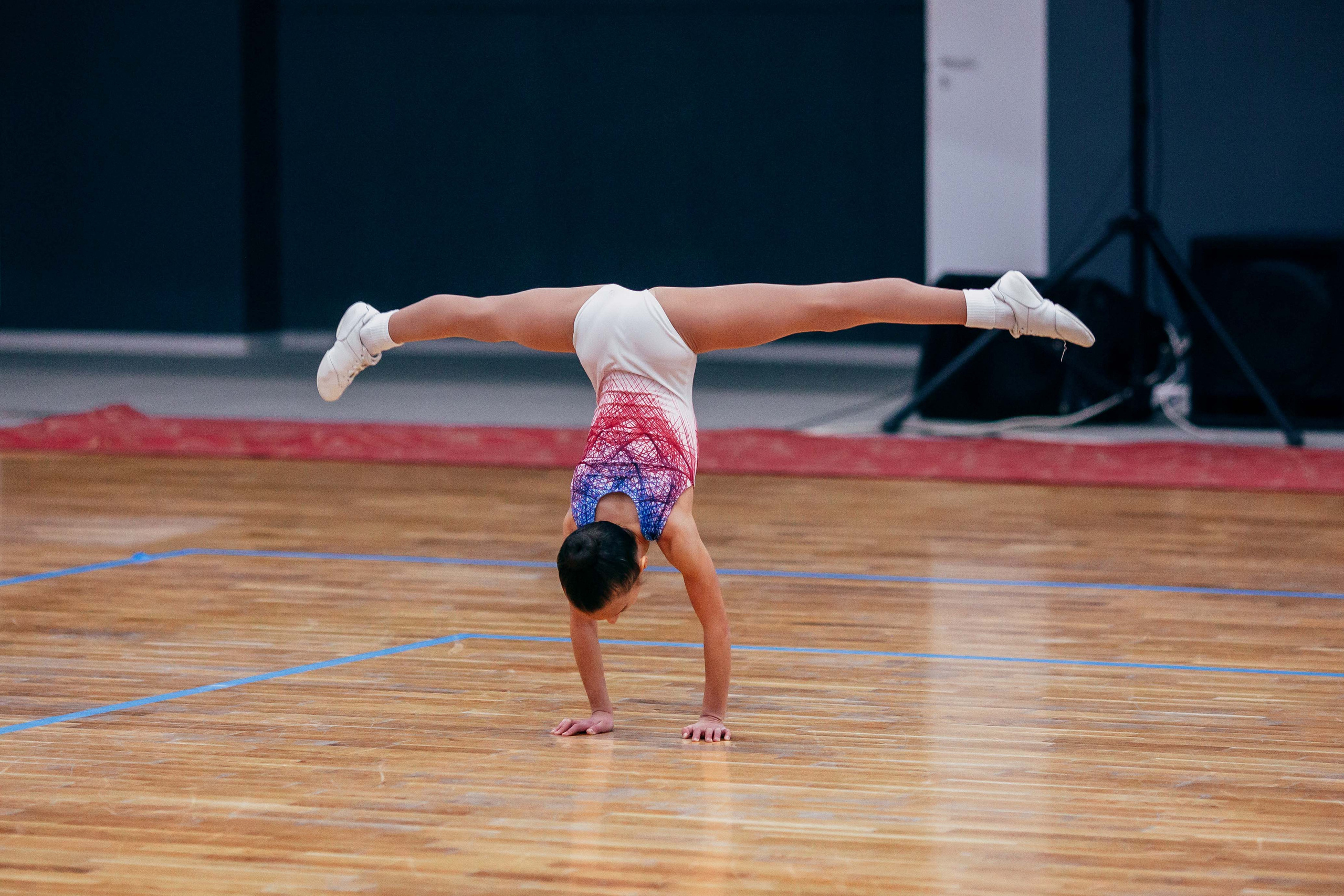 Соревнования по спортивной аэробике. Воронеж. Декабрь 2022. Спортивный фотограф Александр Васильев. RG и AGG