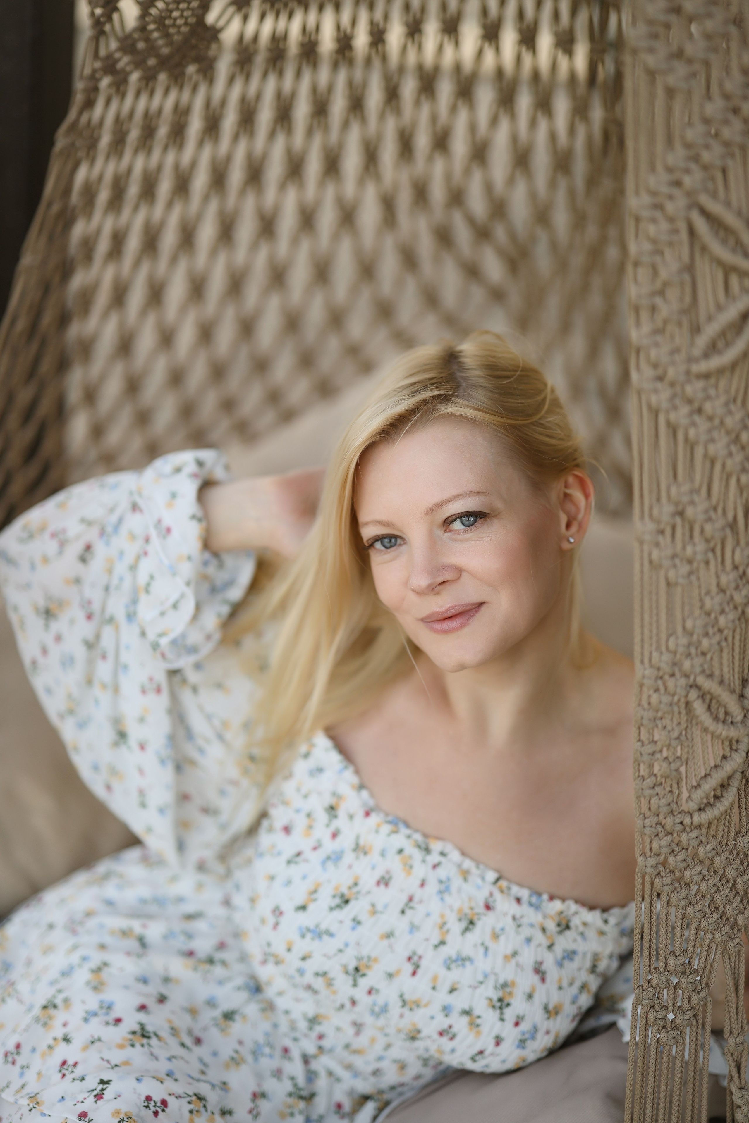 Фотосессия для Ольги на пляже Марнеро. Свадебный и семейный фотограф в Абхазии Жанна Соснина