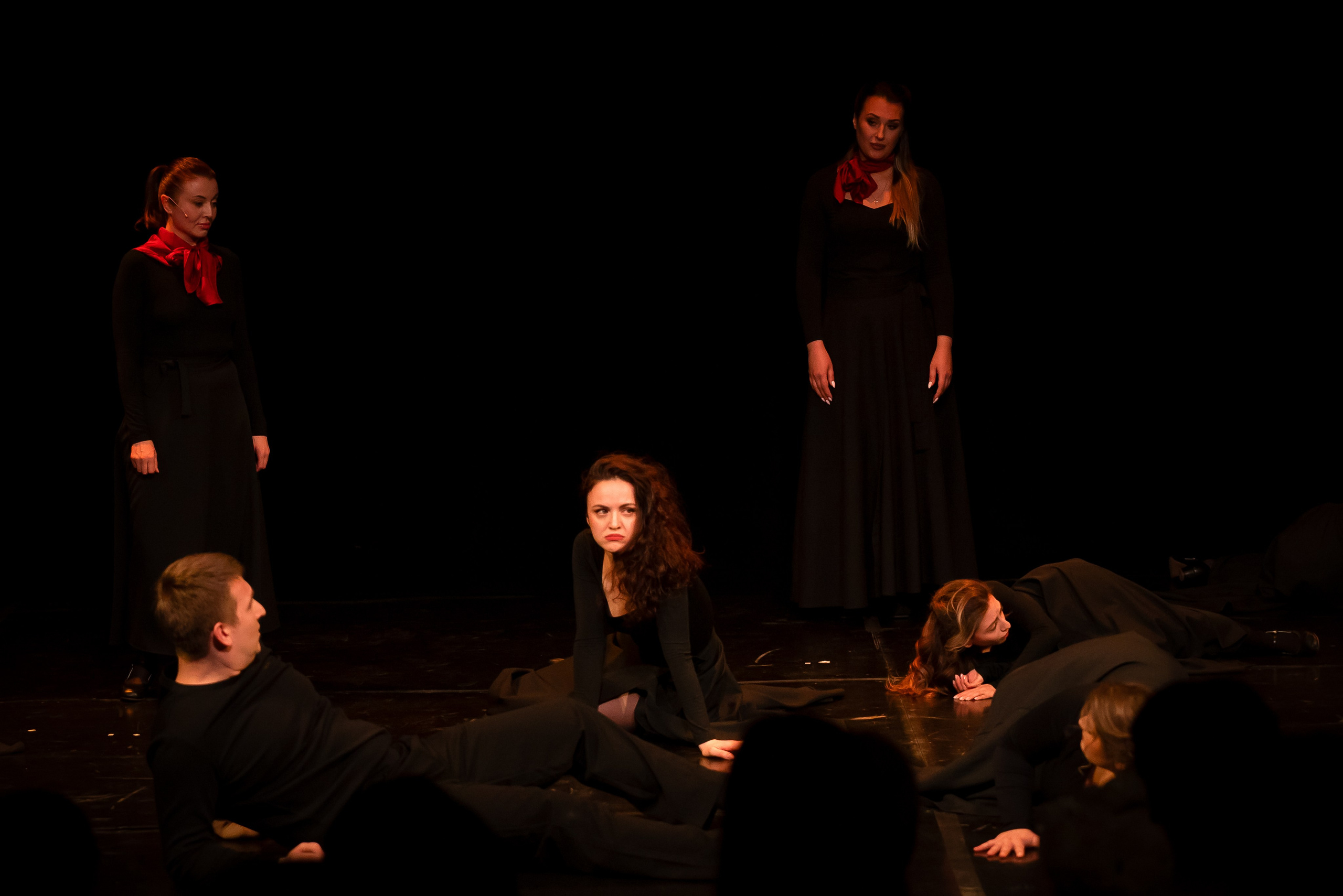 Около театральные истории. Фотограф Карина Шарова Москва