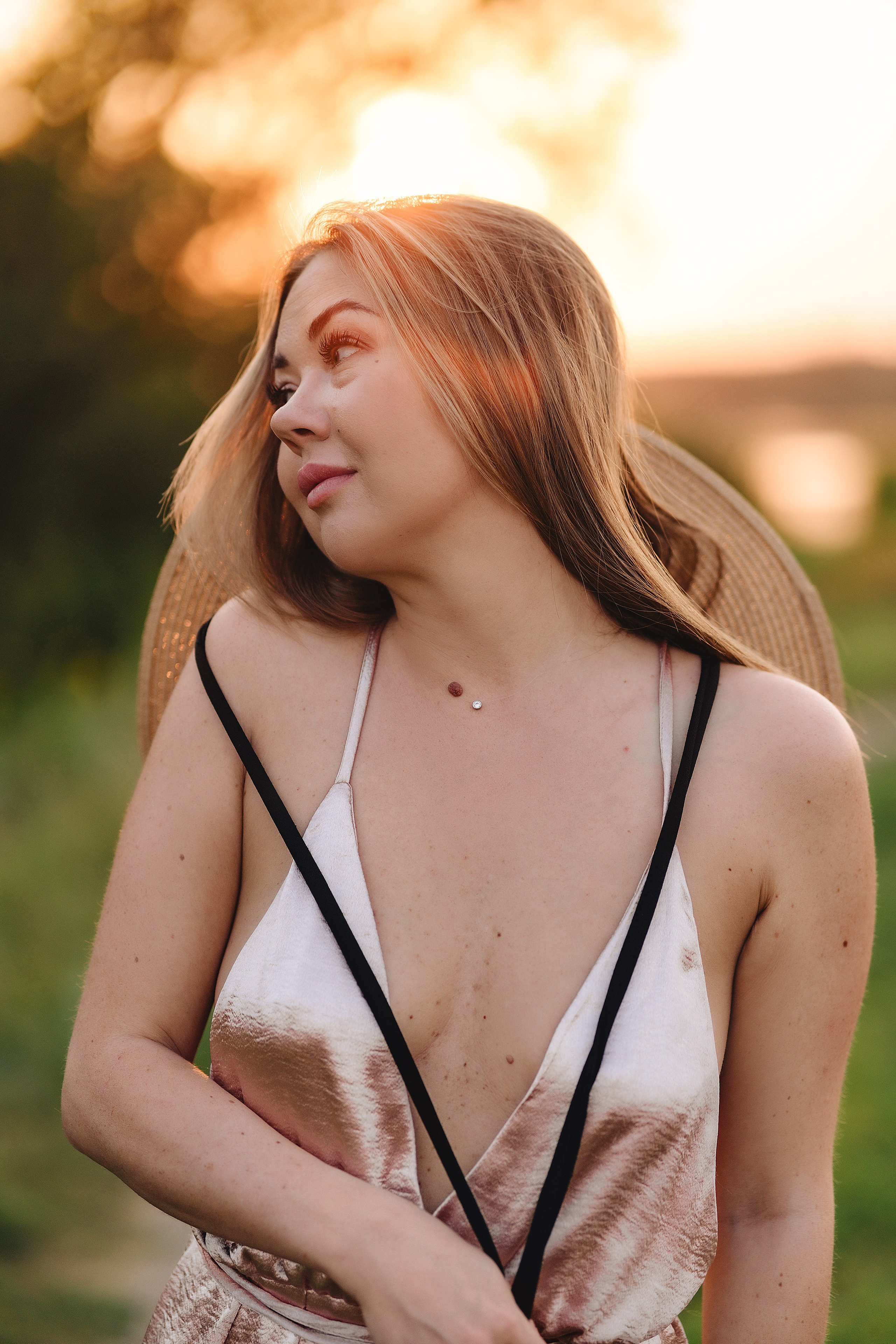 Юлия | Летняя съемка на закате. Фотограф Карина Шмулёва. Воронеж и область