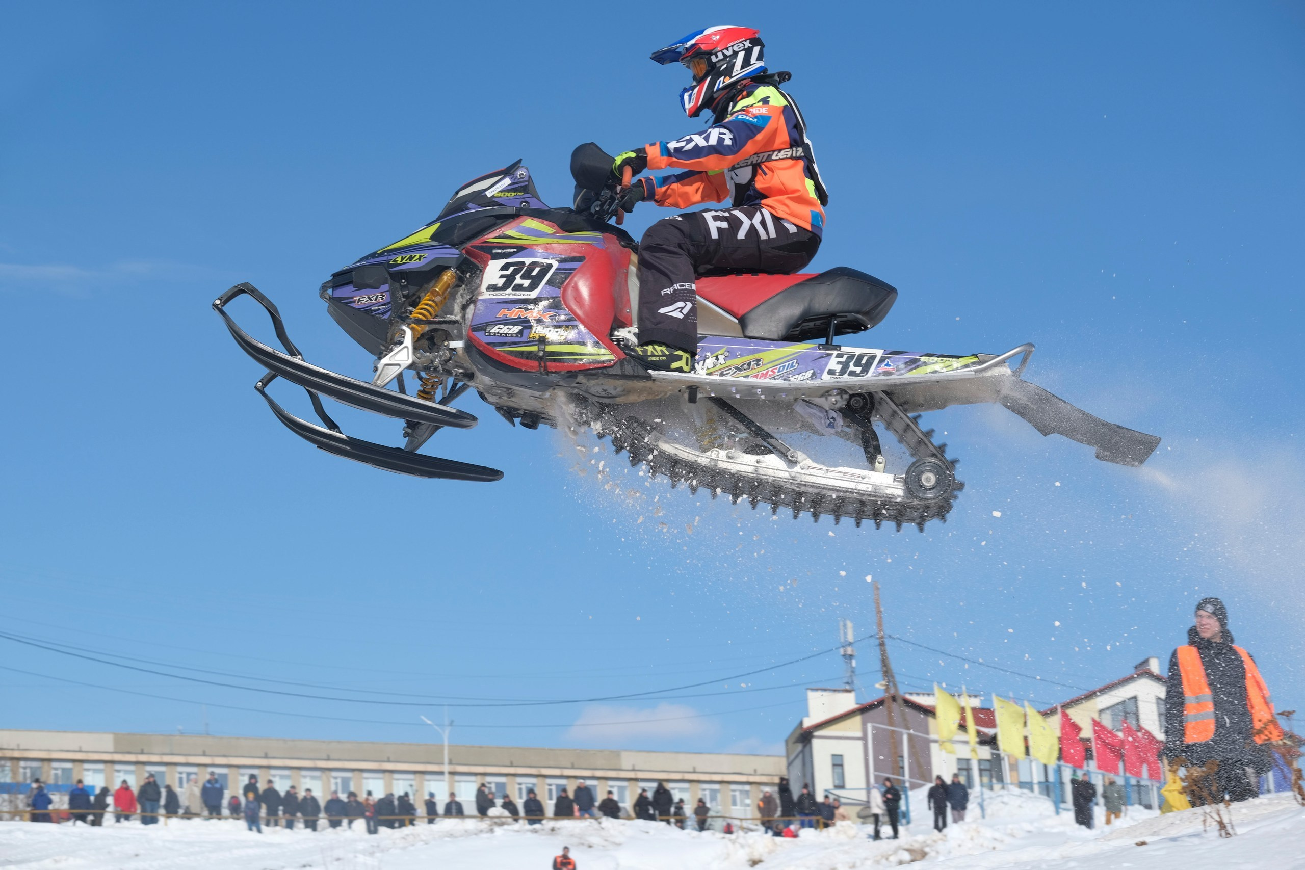 Соревнования по сноубайк кроссу и снегоходам. Свадьбы, Love Story, репортаж и портреты в Екатеринбурге