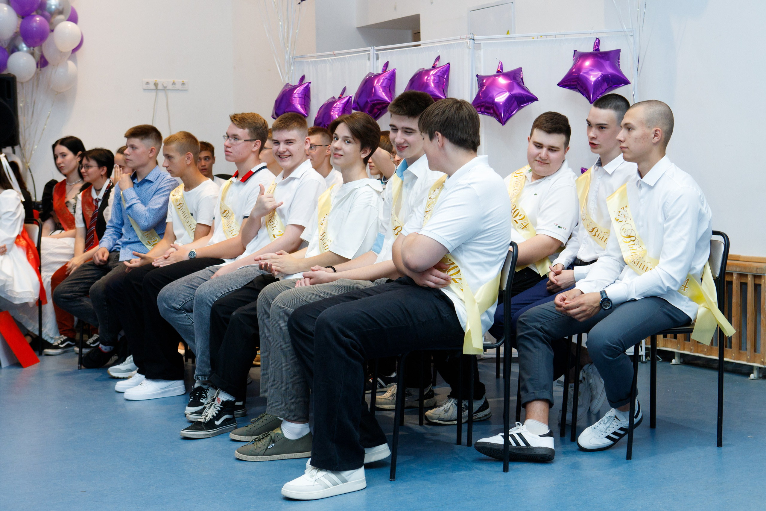 9 класс / Школа № 14 / Выпускной / г. Пушкино. Детский и семейный фотограф Мария Киселёва. Москва