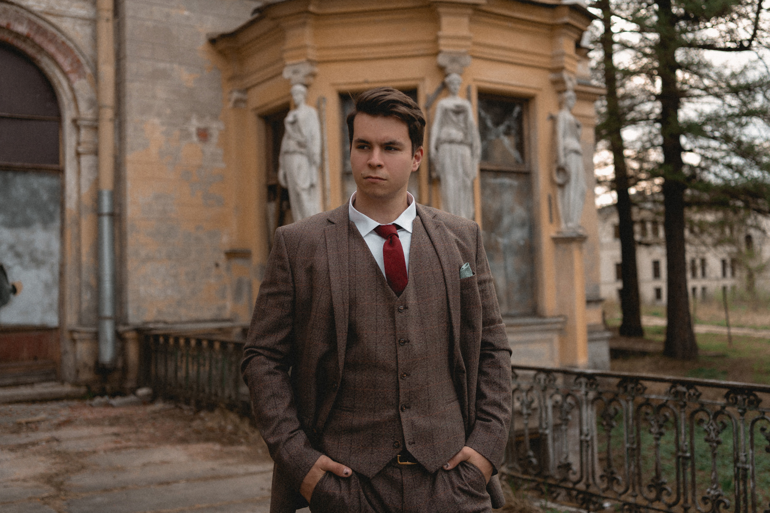 Вероника и Витя, Усадьба Михайловка. Фотограф в Петергофе